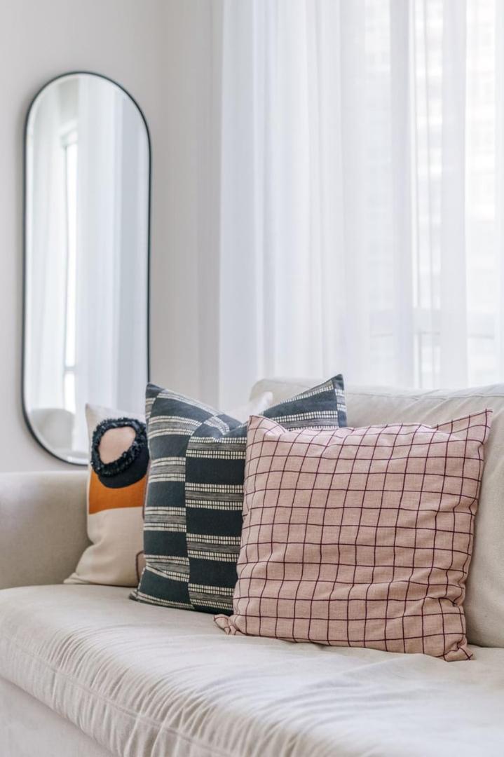 Guestready - Modern White With Fountain View Apartment