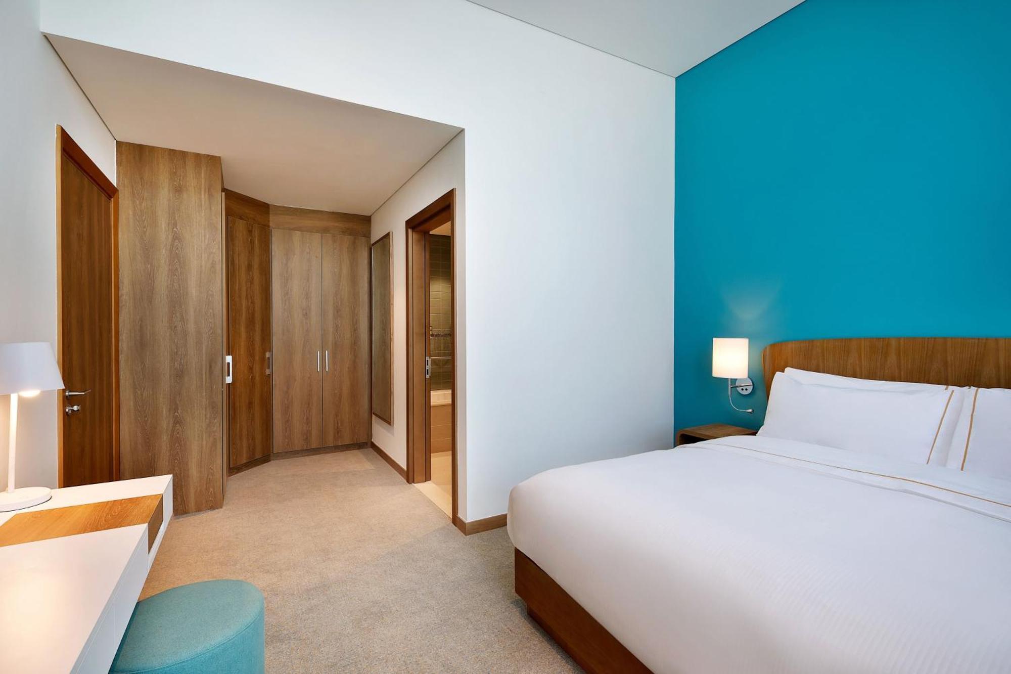 Element Airport Hotel 3*