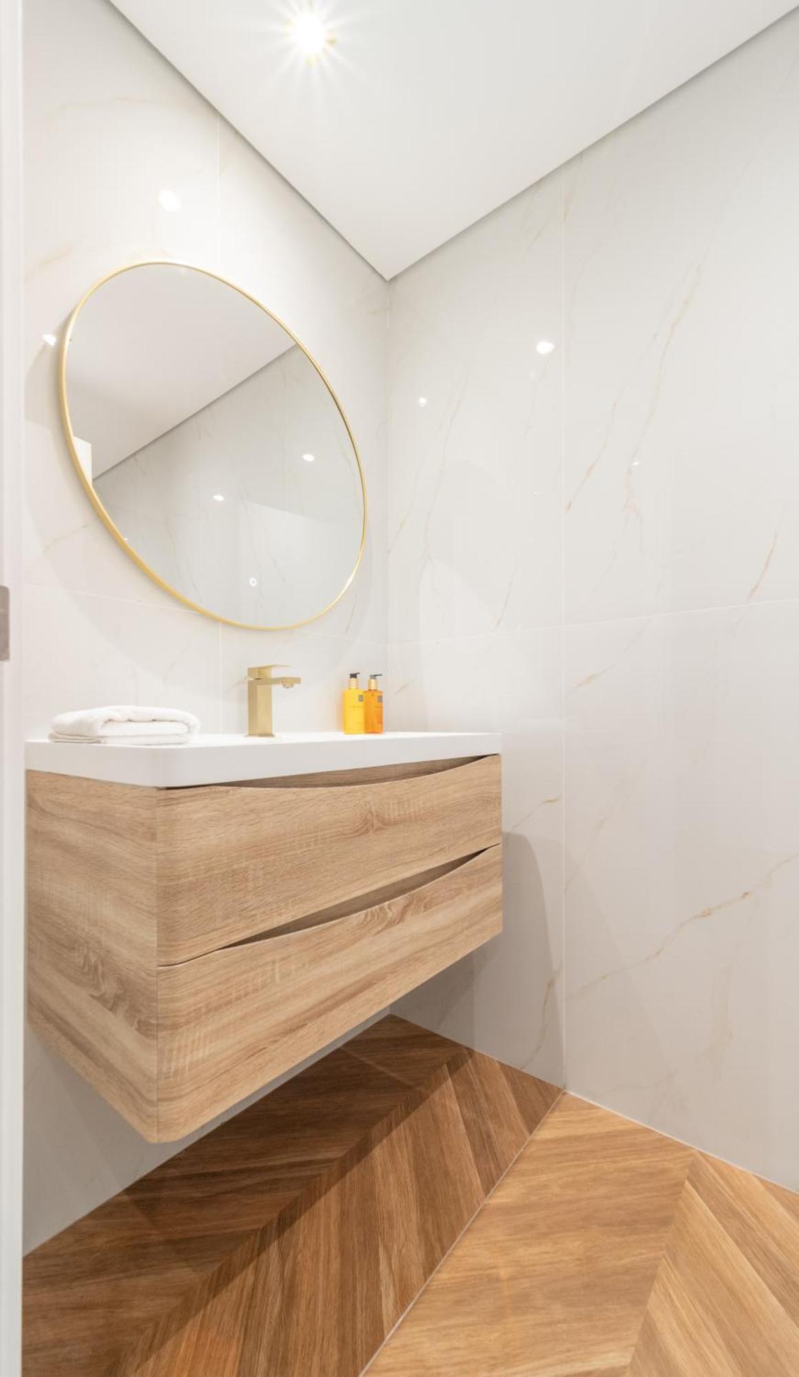 Eden's Homes & - Anantara The Palm Residences