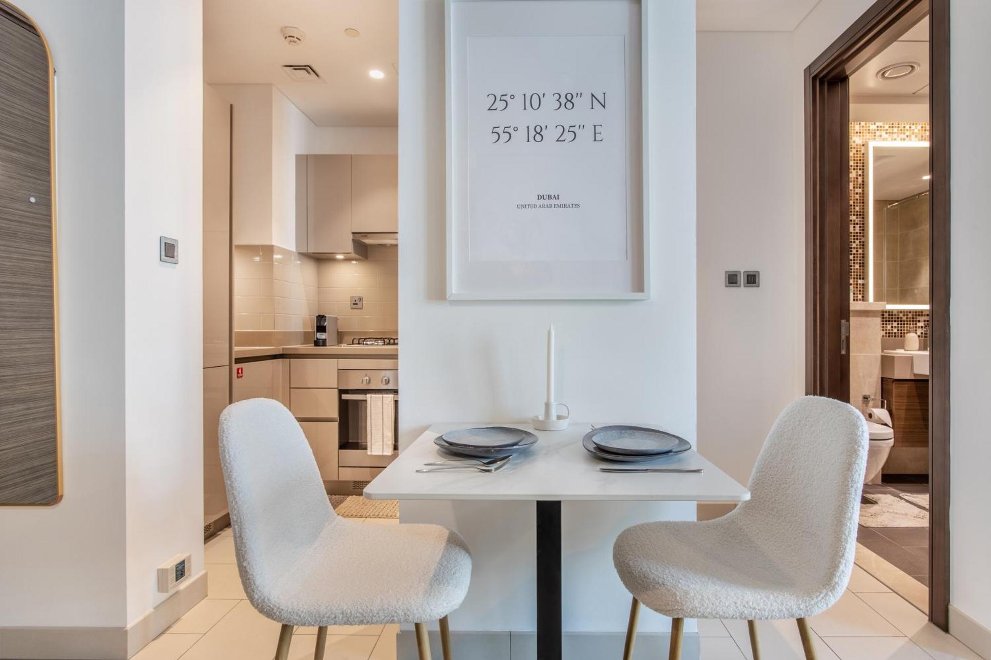 By Latinem Luxury G6-6316 Near Burj Khalifa Apartment *