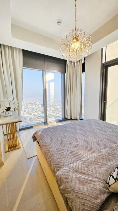 Apartment Luxury 3 Bedroom Aykon Tower Dubai