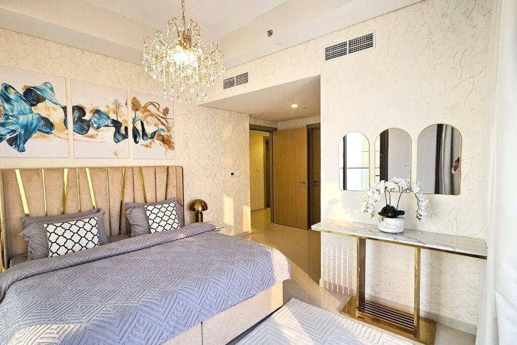 Luxury 3 Bedroom Aykon Tower Apartment Dubai
