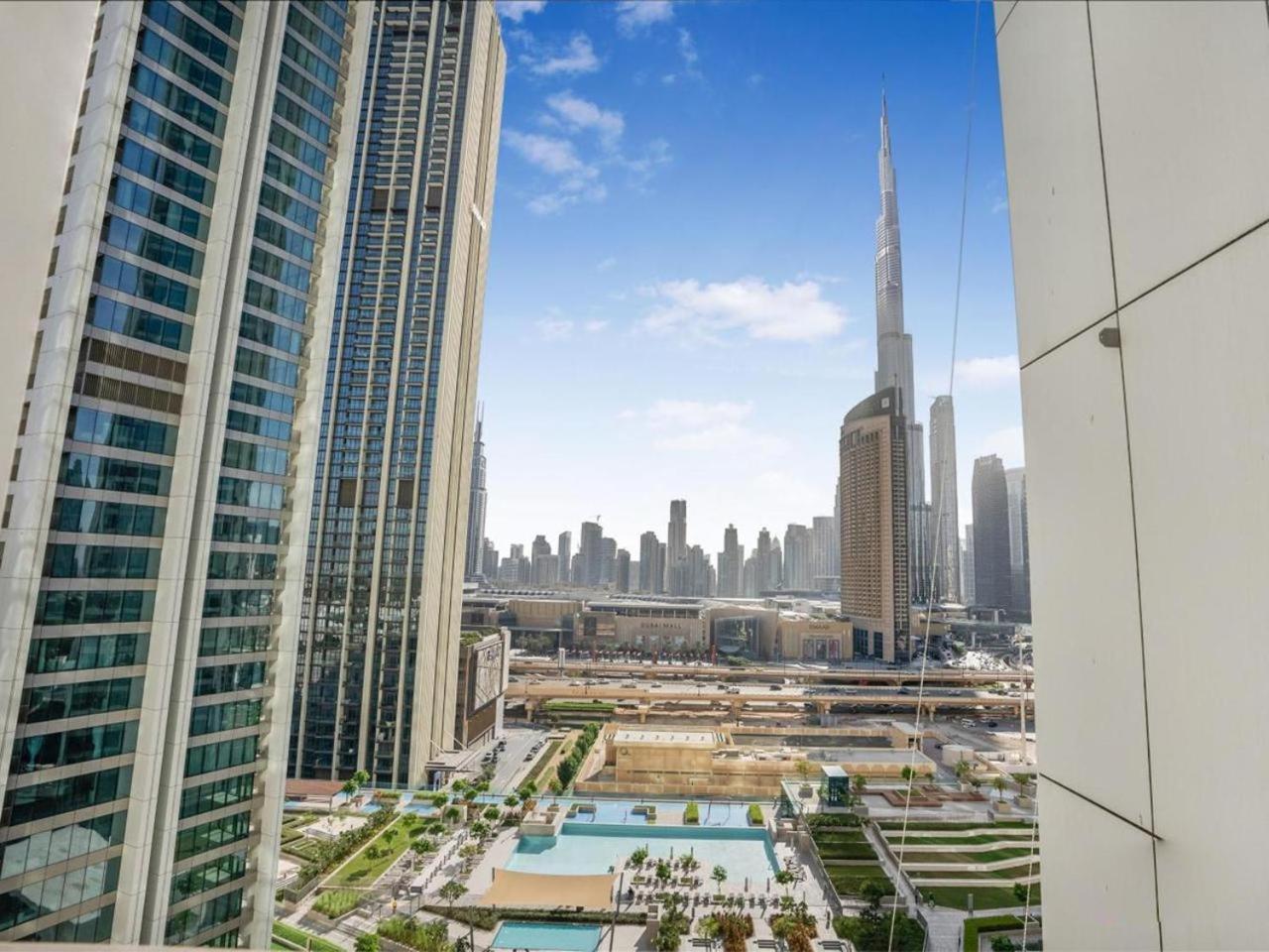 Downtown Views Mall 2-bedroom Haven *