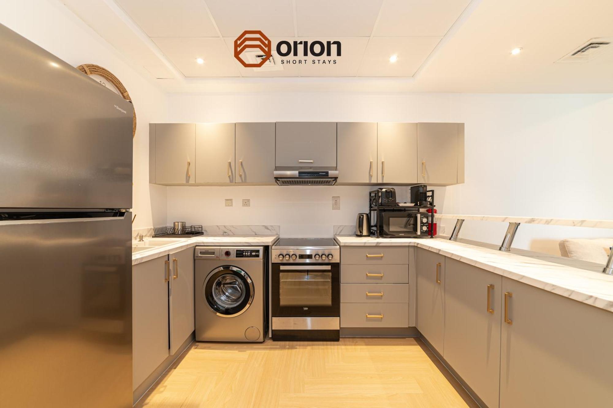 Stunning 1 Bed In Marina With Partial Sea View - High Floor - Next To Tram Stop - 5 Mins Walk To *