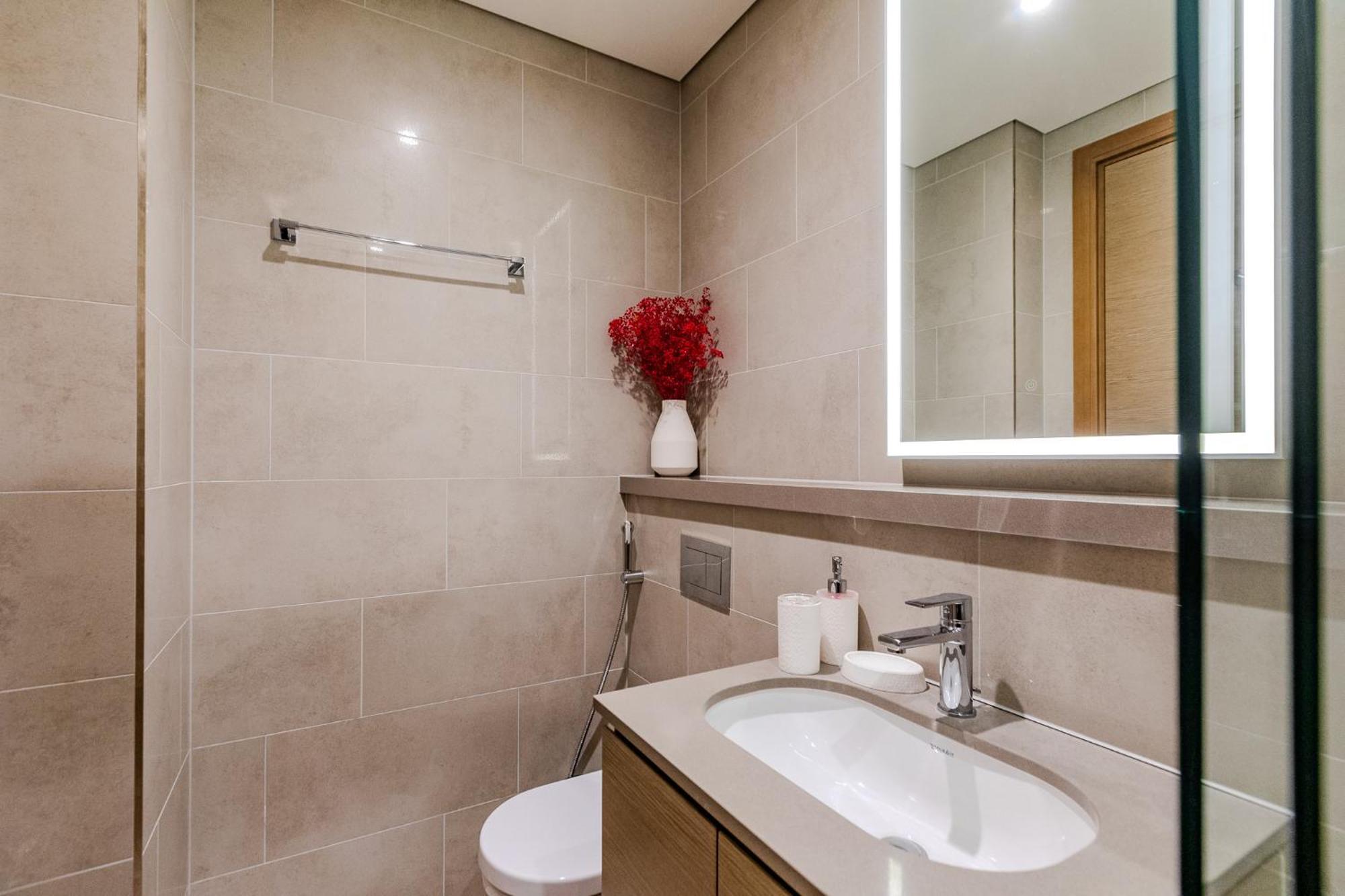 Sobha Waves I Cozy 1bdr I Burj Khalifa View Apartment *