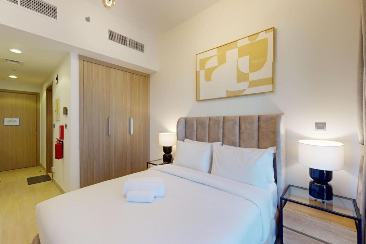 Azizi Riviera 18 - Neat Apartment Dubai