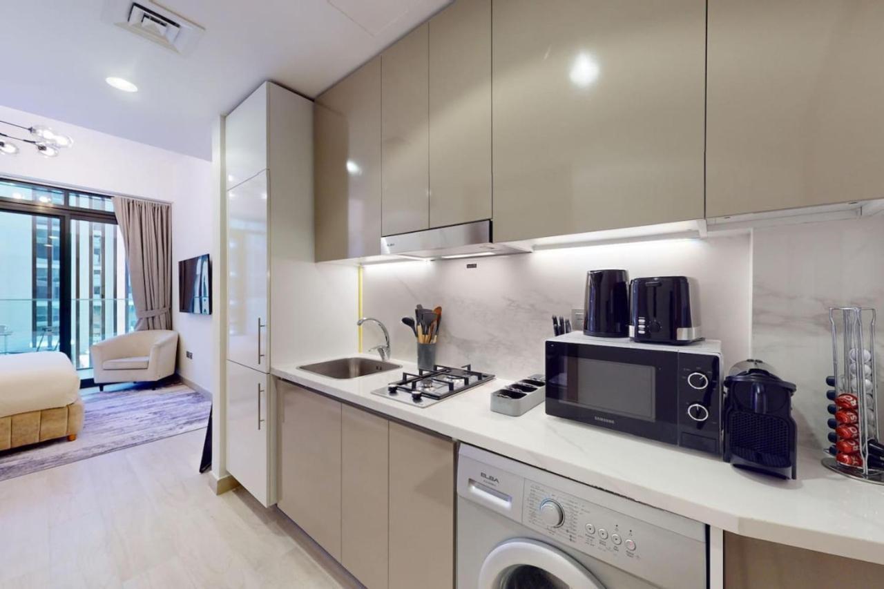 Azizi Riviera 18 - Neat Apartment