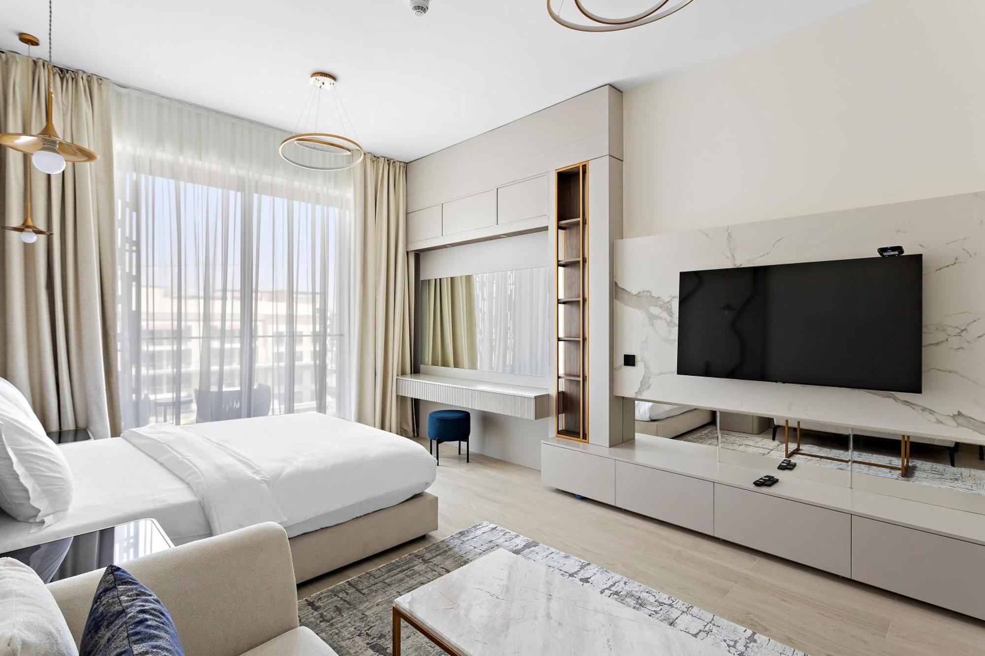 Chic In Arjan With Pool Game And Gym * Dubai