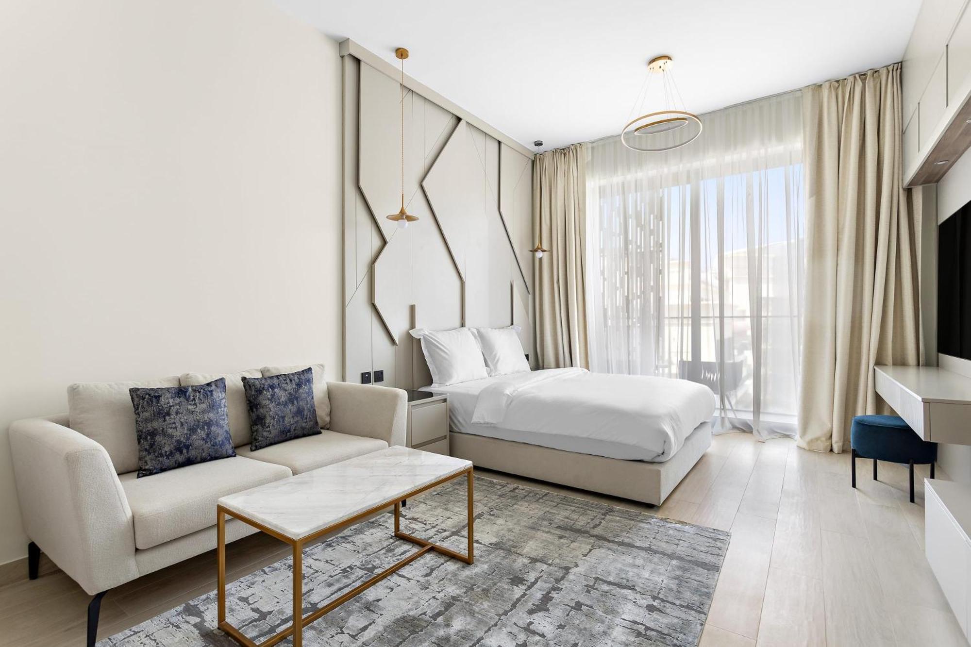 Chic In Arjan With Pool Game And Gym Dubai
