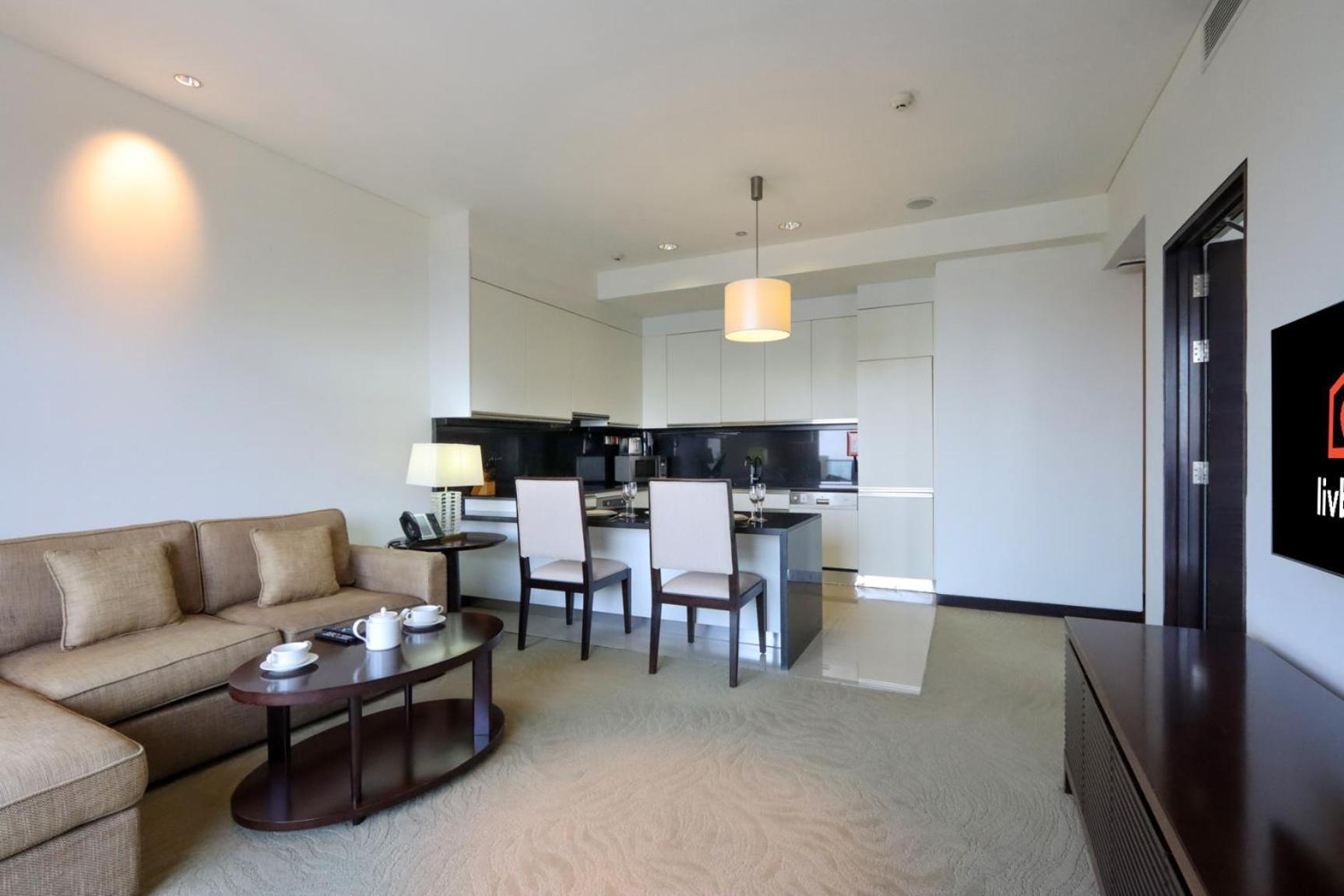 Livbnb - Elegant High Rise 1b With Marina View Apartment *