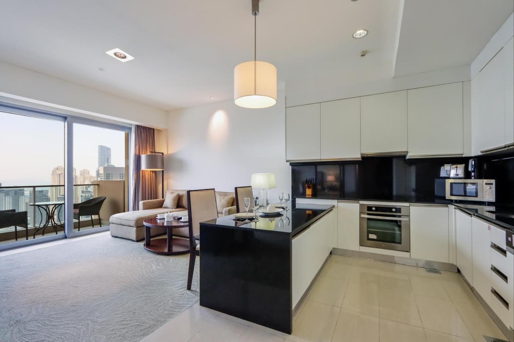 Livbnb - Elegant High Rise 1b With Marina View Apartment