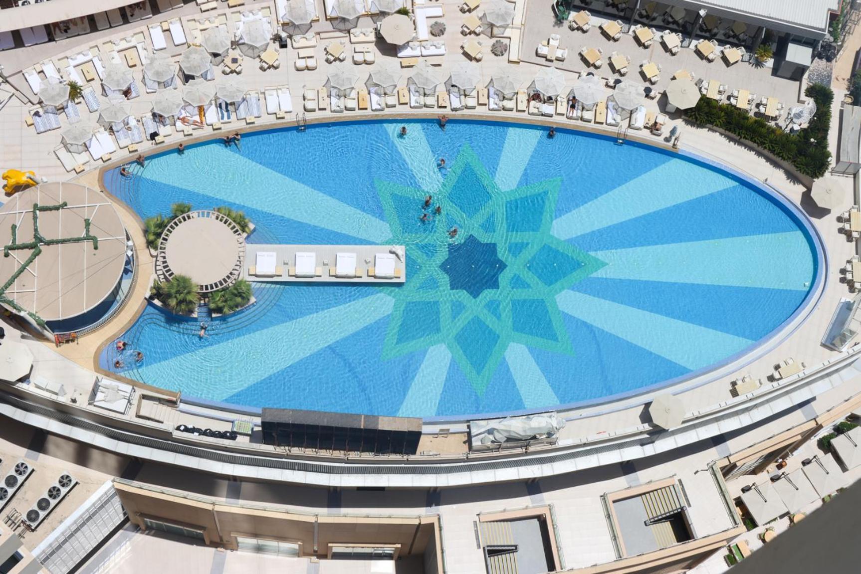 Apartment Livbnb - Elegant High Rise 1b With Marina View Dubai