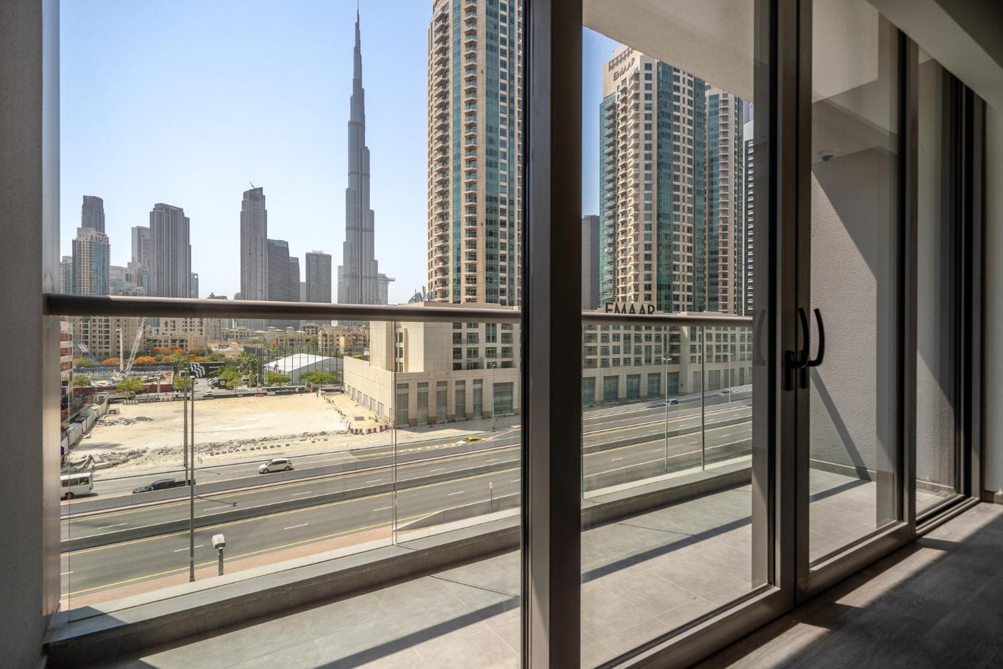 Modern Near Mall Dubai