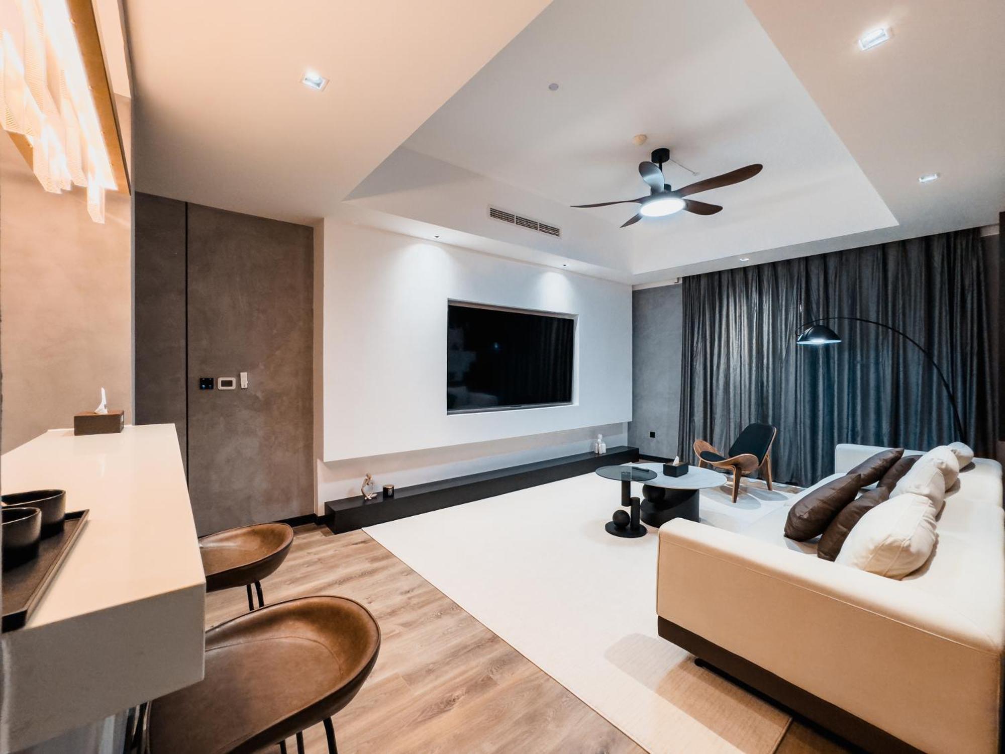 Apartment Downtown Dunya Tower Dubai