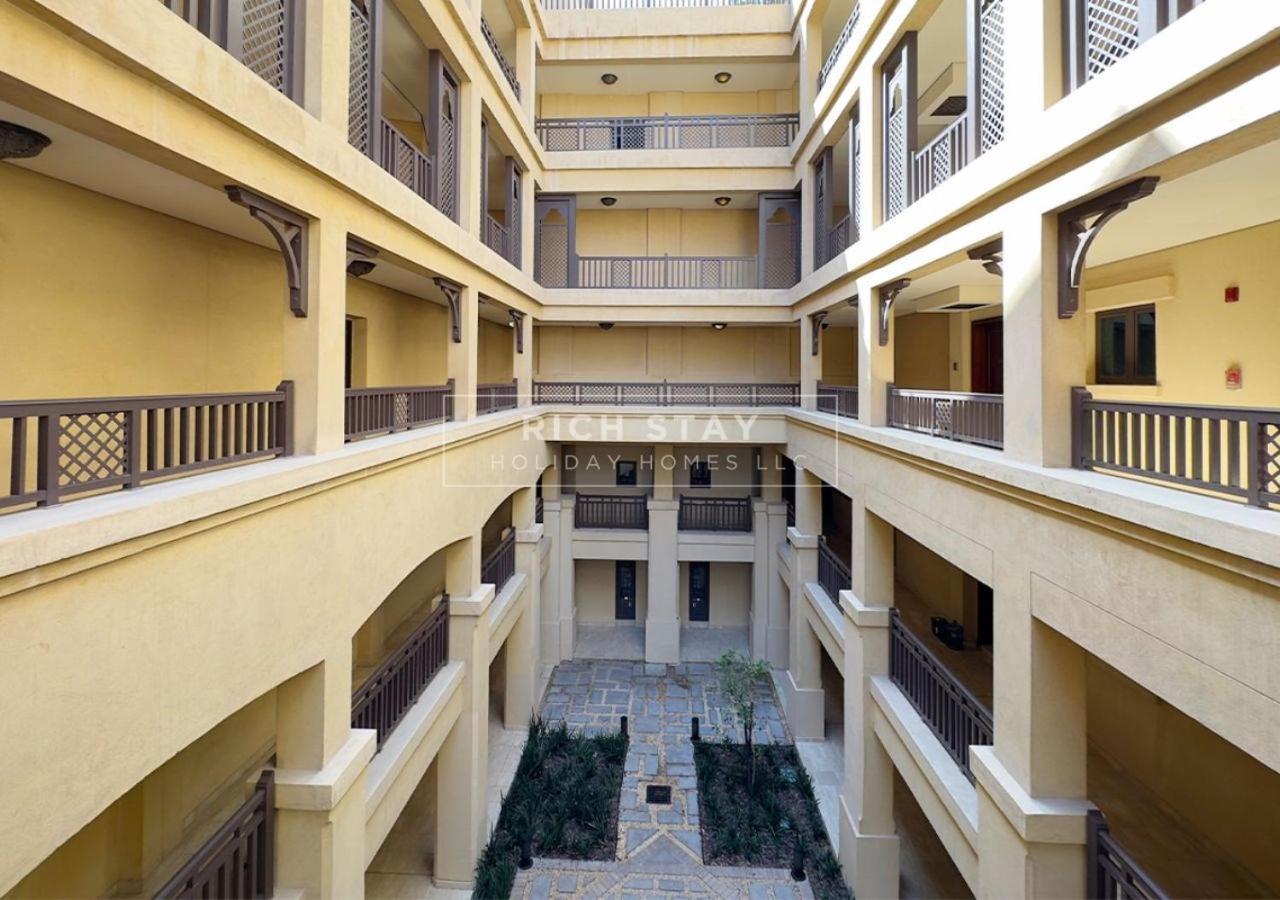 Sensational 1br In Downtown Burj Khalifa Mall View Dubai