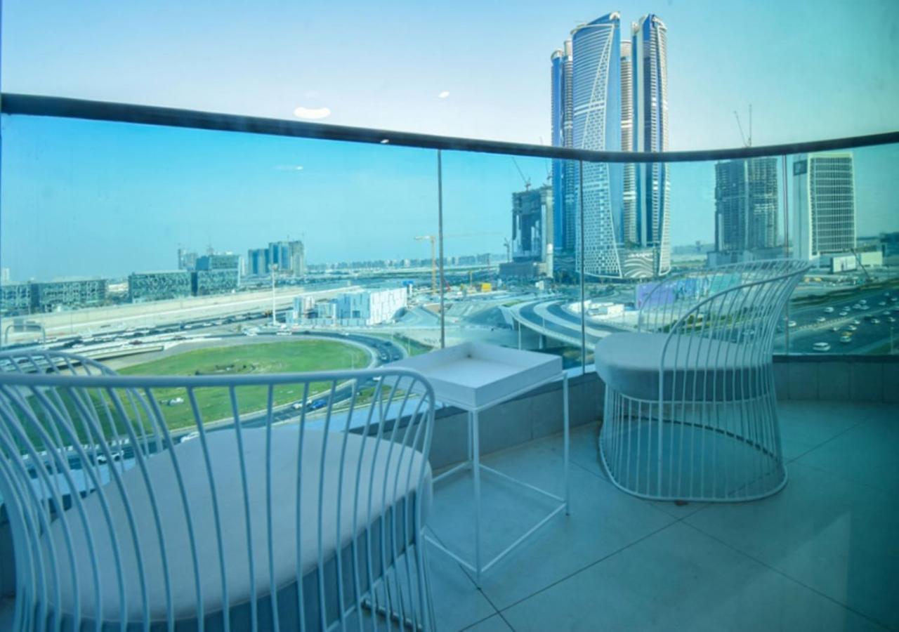 Spacious 1br With Balcony & Rooftop Pool The Bay Business Bay Apartment Dubai