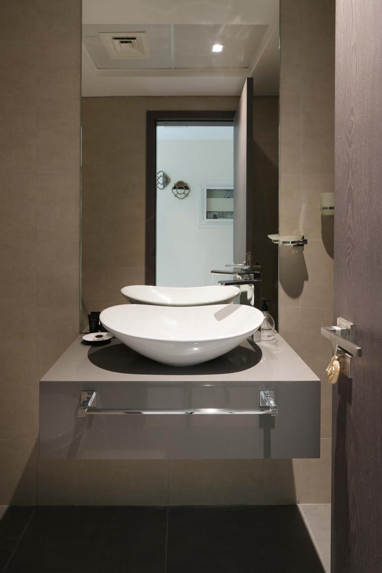 Modern 1br In Ag Tower, Business Bay - Allsopp&allsopp Apartment *