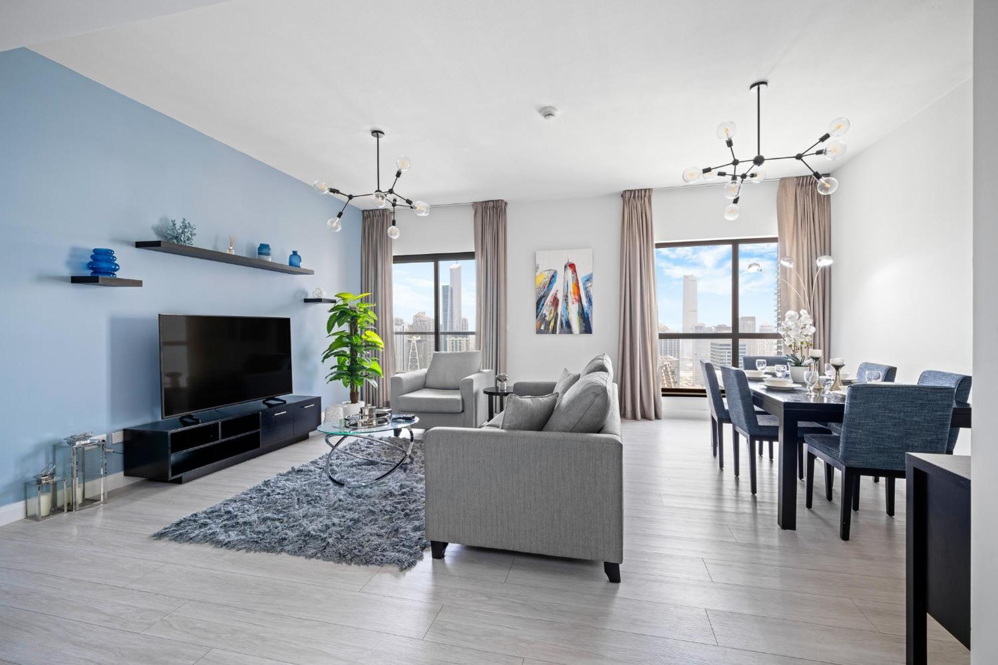 Amazing Marina View Apartment