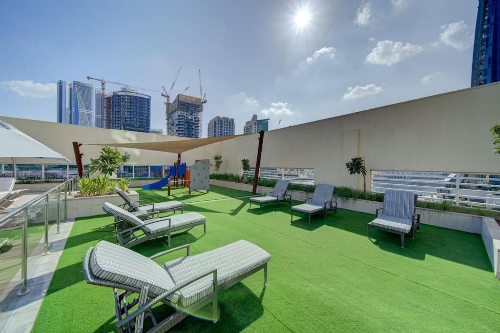 Canal View L L Great Amenities * Dubai