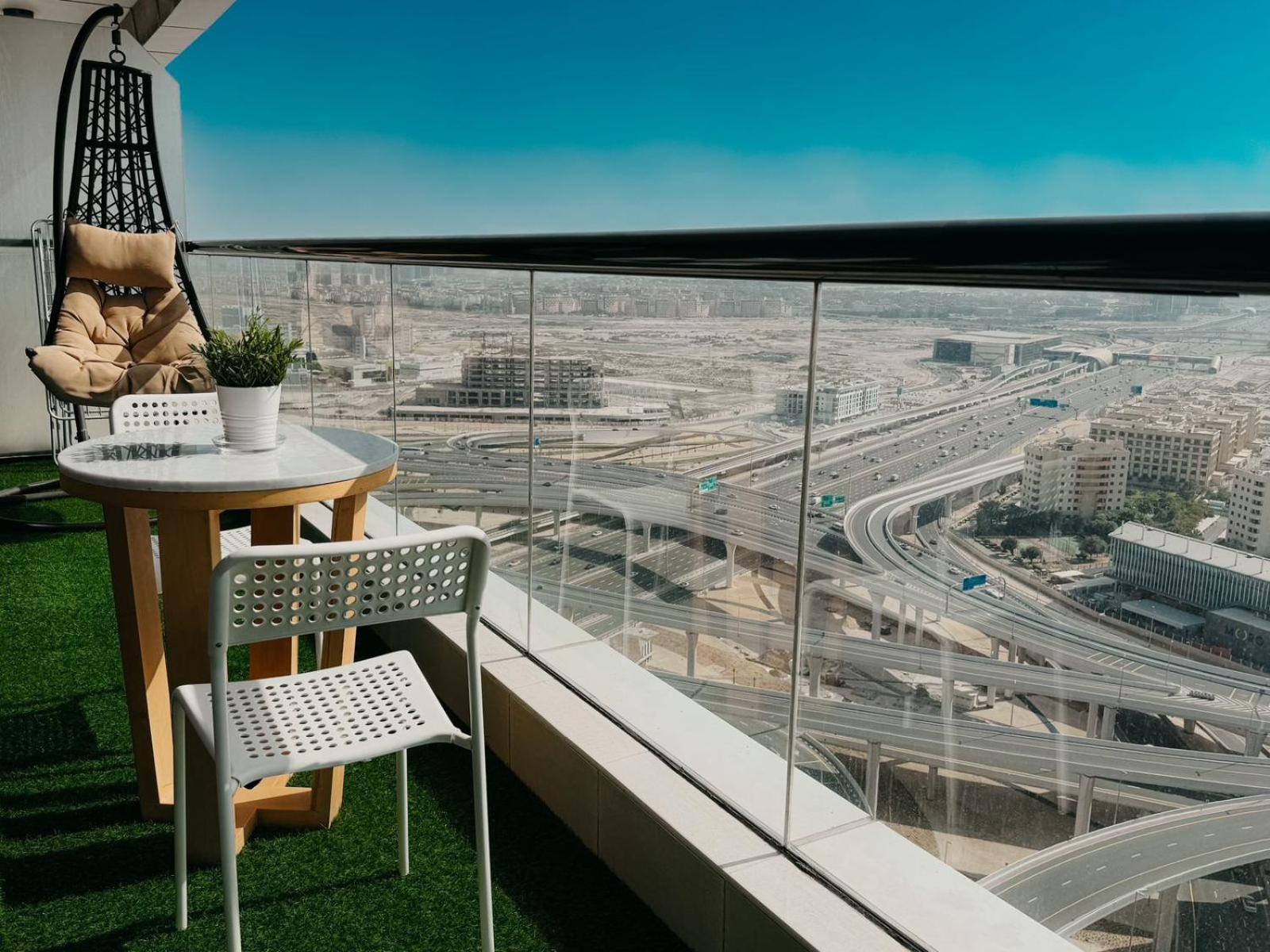 Ultra Luxurious 1 Bhk Marina 28th Floor - Escan Tower Daire *
