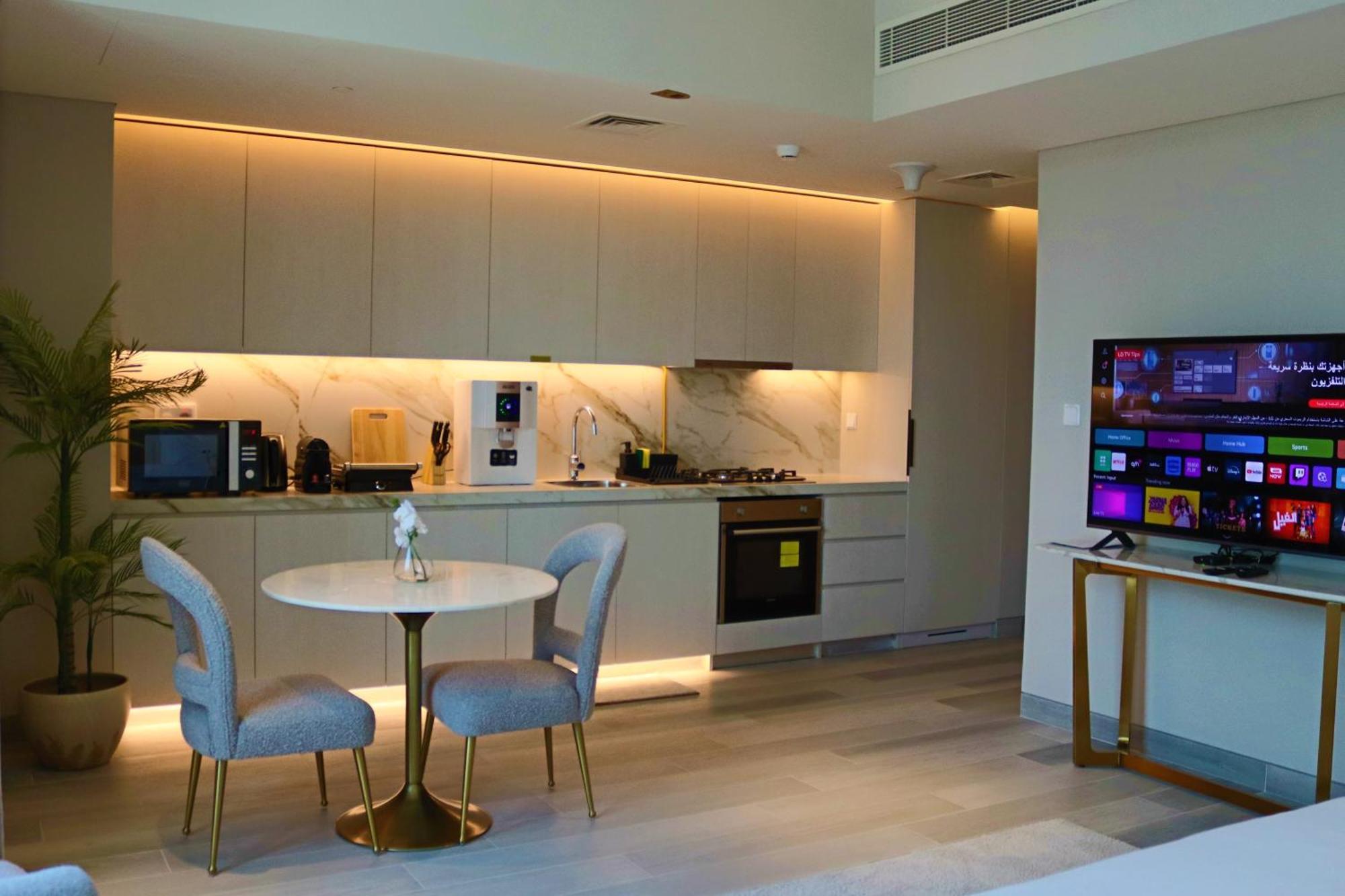 Apartment Casa Royale Vacation - Marina Dubai