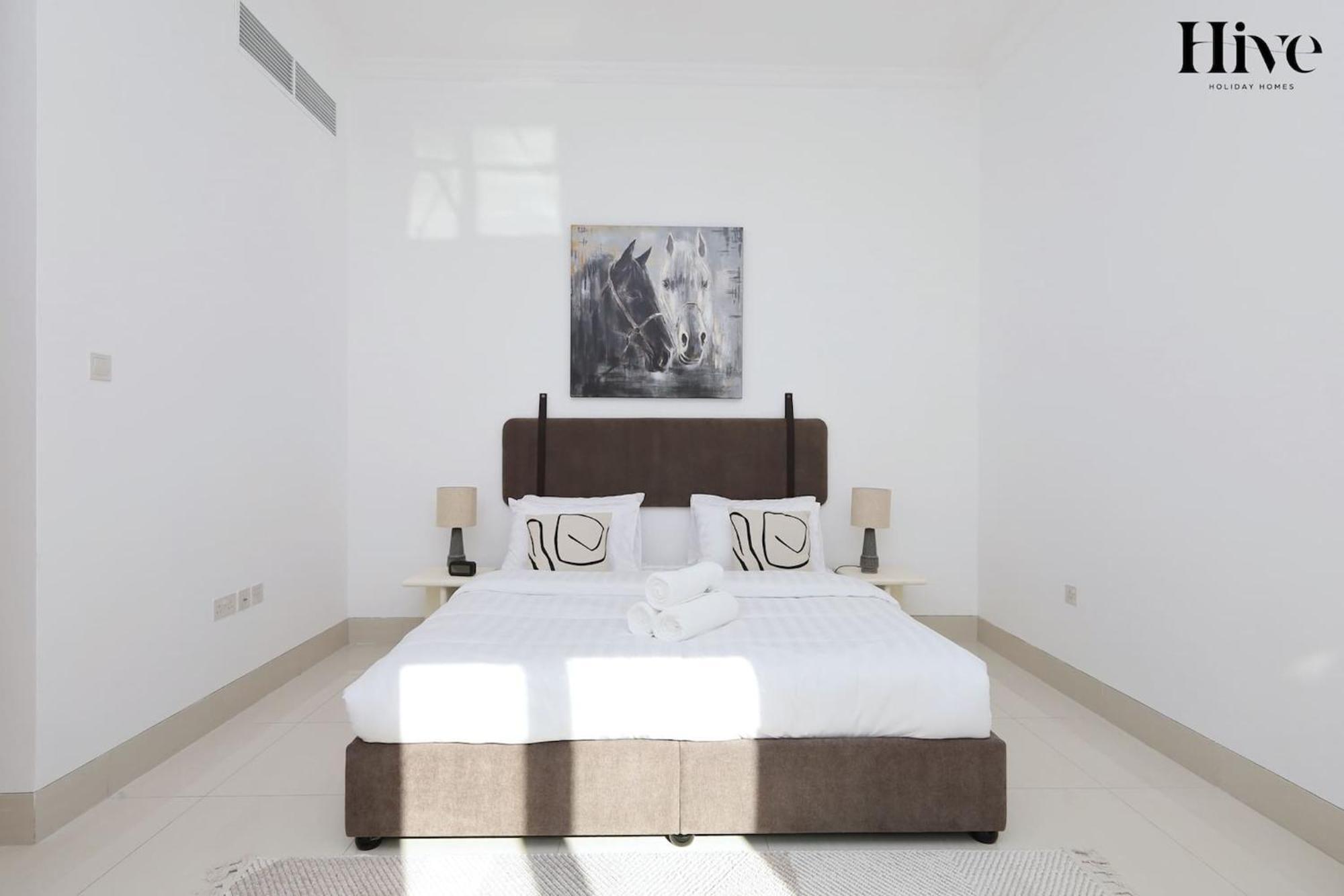Modern 1 Bed In Al Warqa Apartamento *