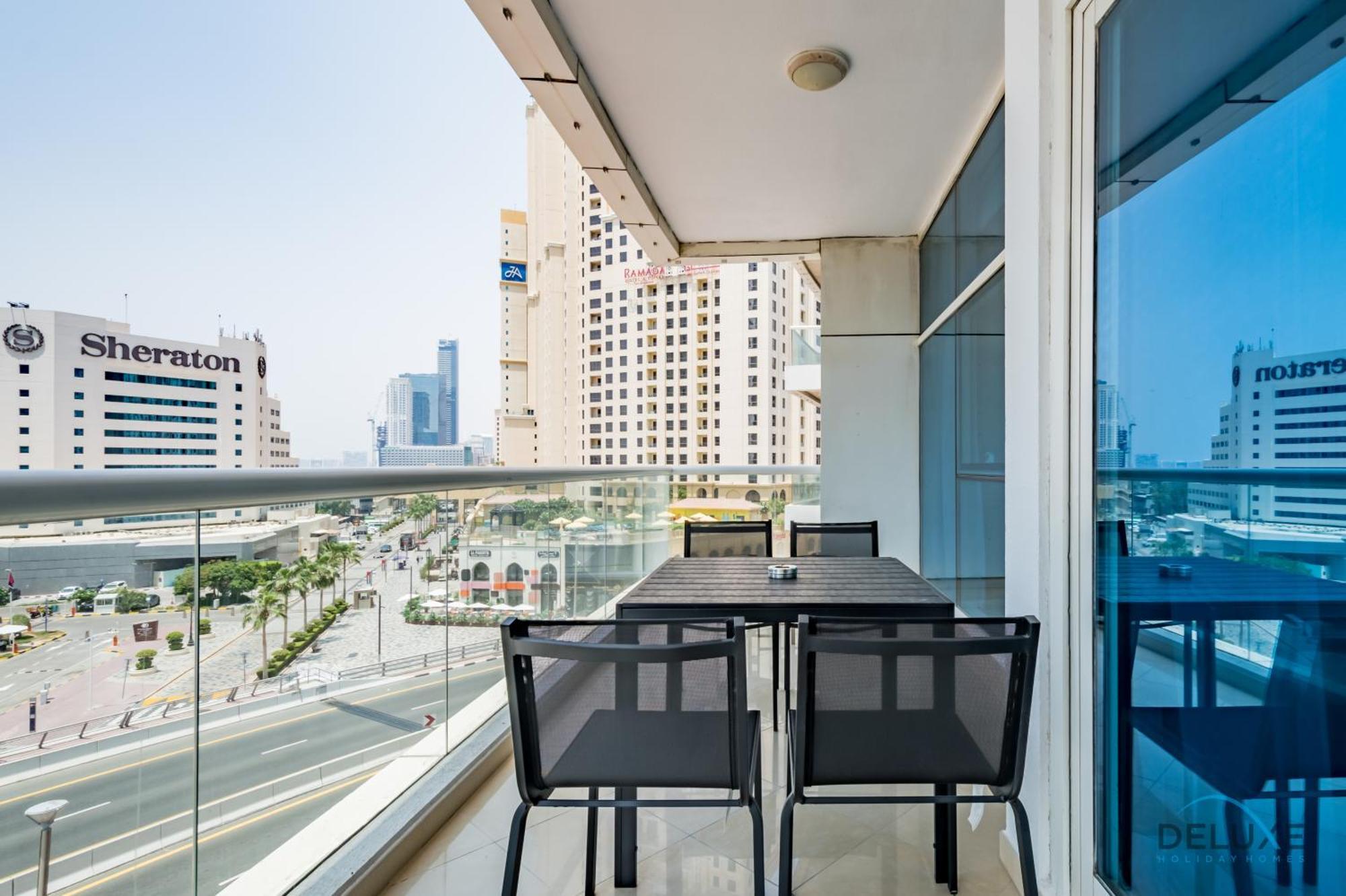 Luxurious 1br In Dorra Bay, Marina By Deluxe Homes Apartment *
