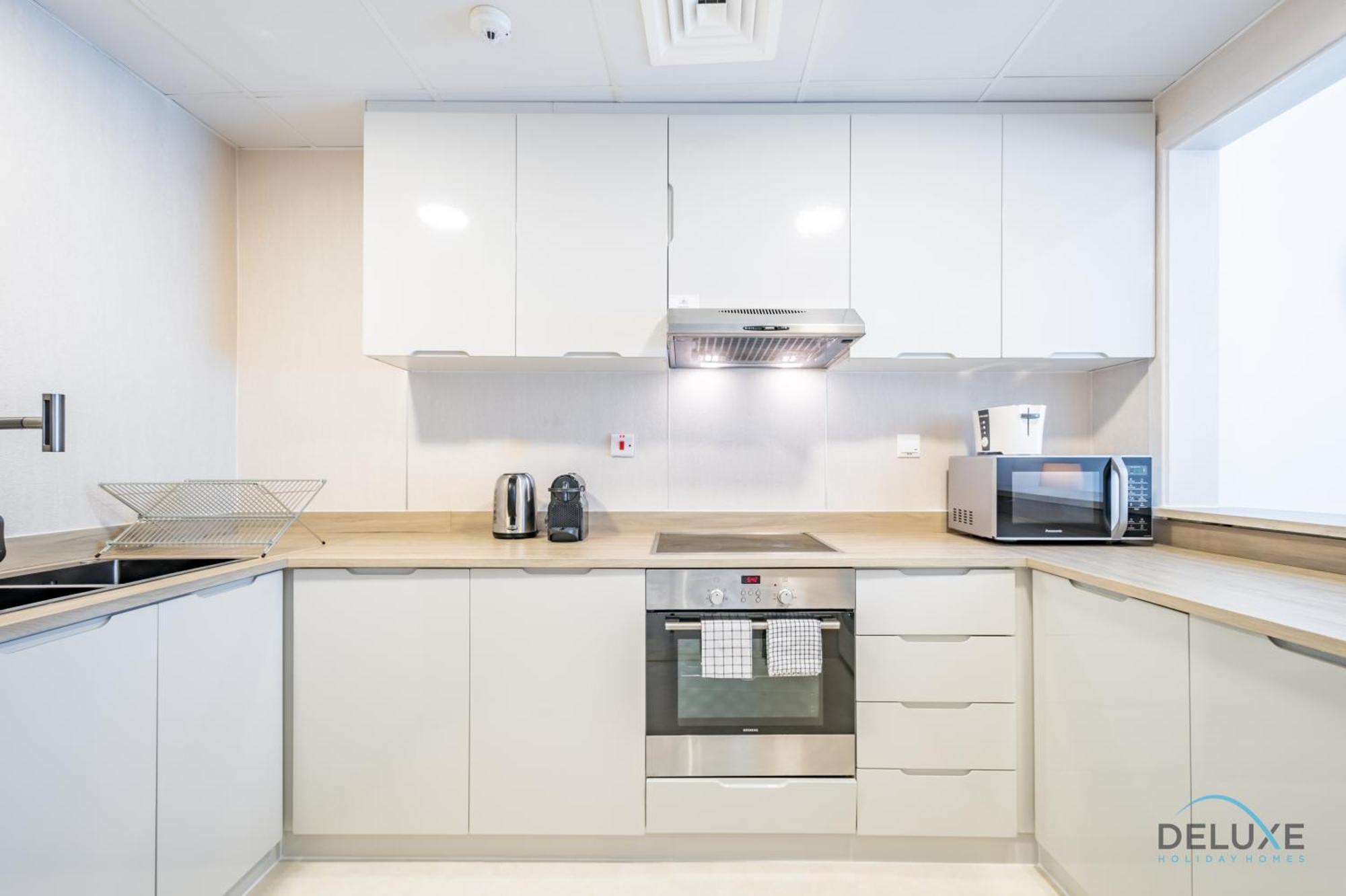 Luxurious 1br In Dorra Bay, Marina By Deluxe Homes Apartment Dubai