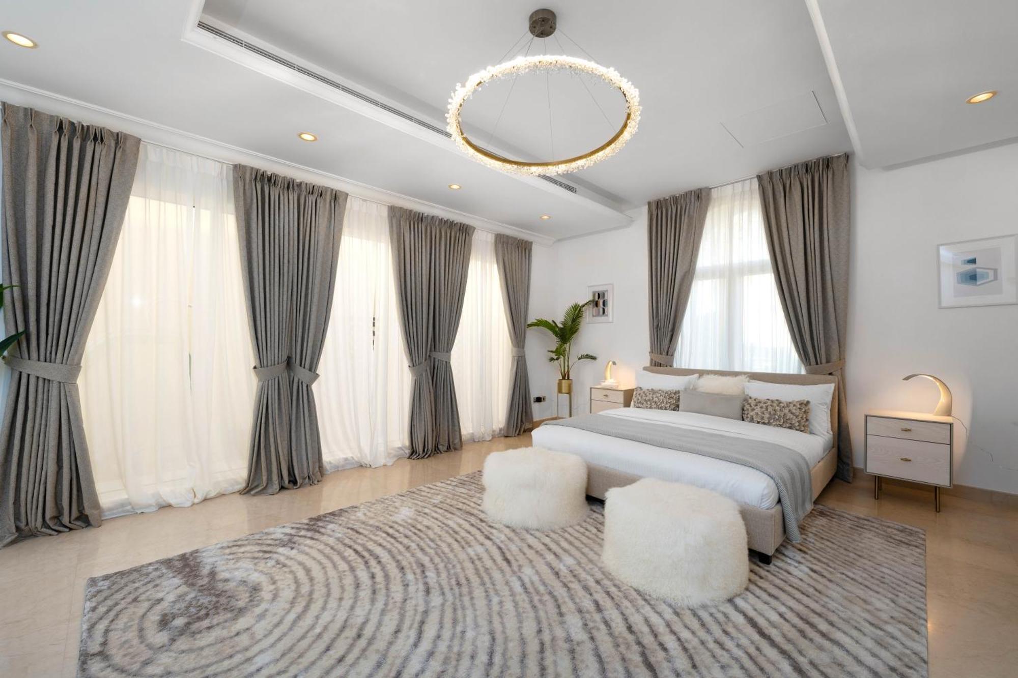 Maison Privee - Ultra-luxury With Private Pool & On Palm Apartment Dubai