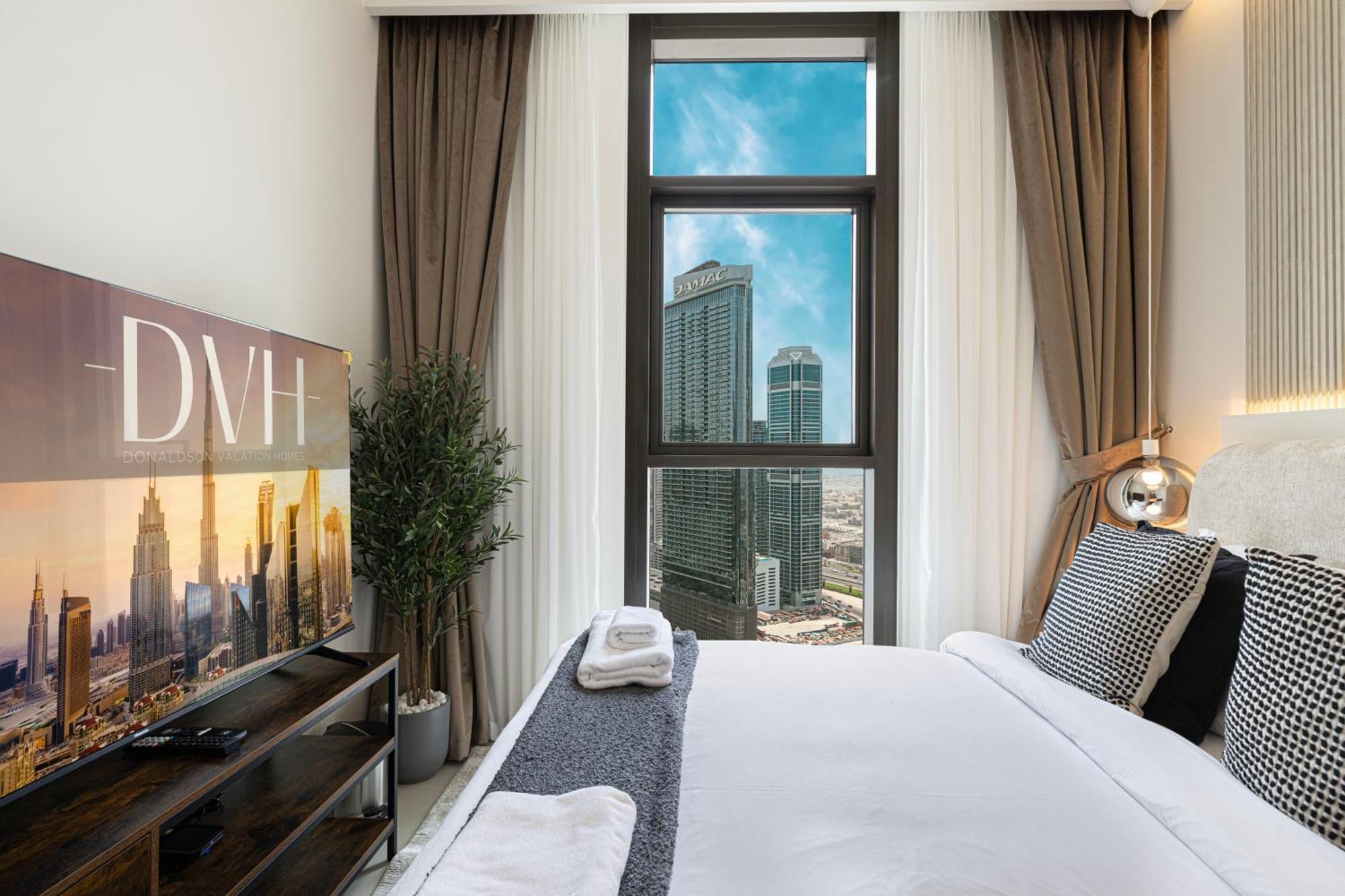 Apartment Burj Crown - Sky High Downtown Elegance Ocean View Mall