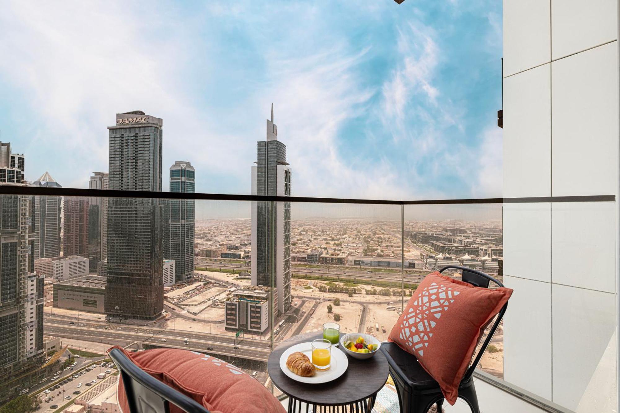 Apartment Burj Crown - Sky High Downtown Elegance Ocean View Mall *