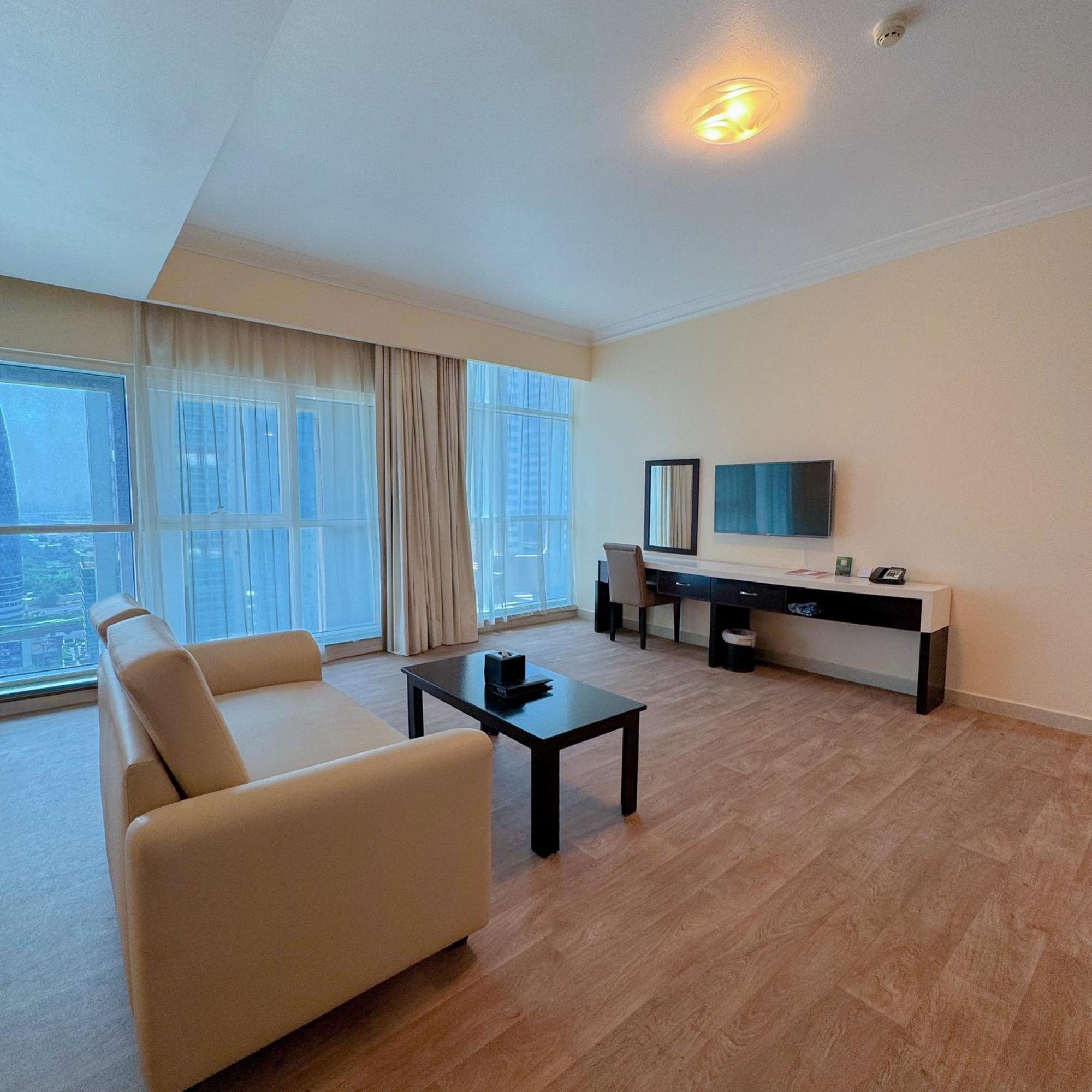 Aparthotel Sunday Mega Sheikh Zayed Road Near Difc Formerly Emirates Grand Dubai