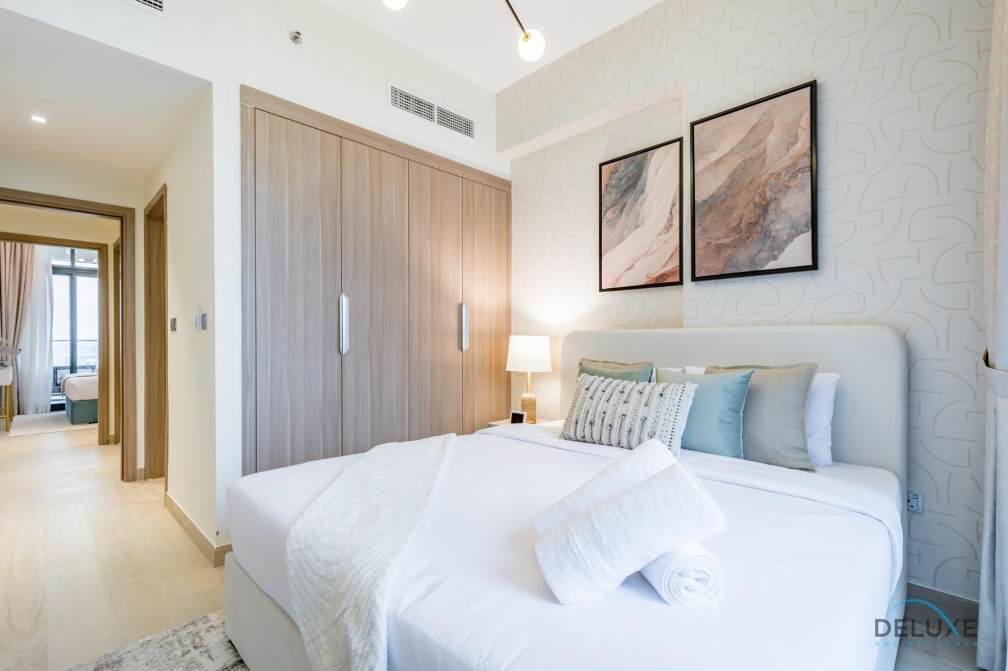 Luxurious 2br In Azizi Riviera 18, Al Merkadh By Deluxe Homes Apartment
