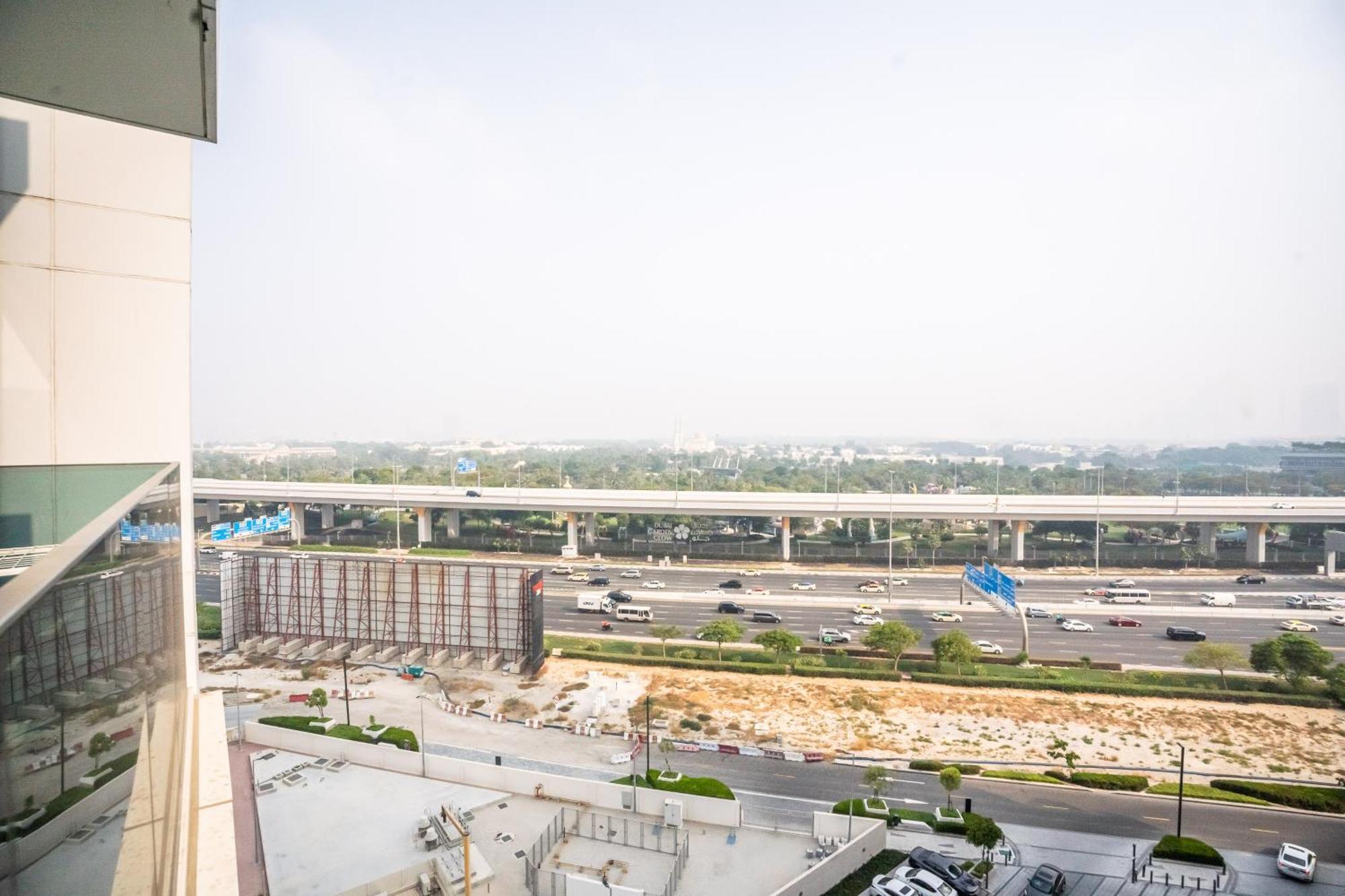 Escape24 Luxury 2br 1 East Tower Zabeel Opposite Zabeel Park Gate Apartment Dubai