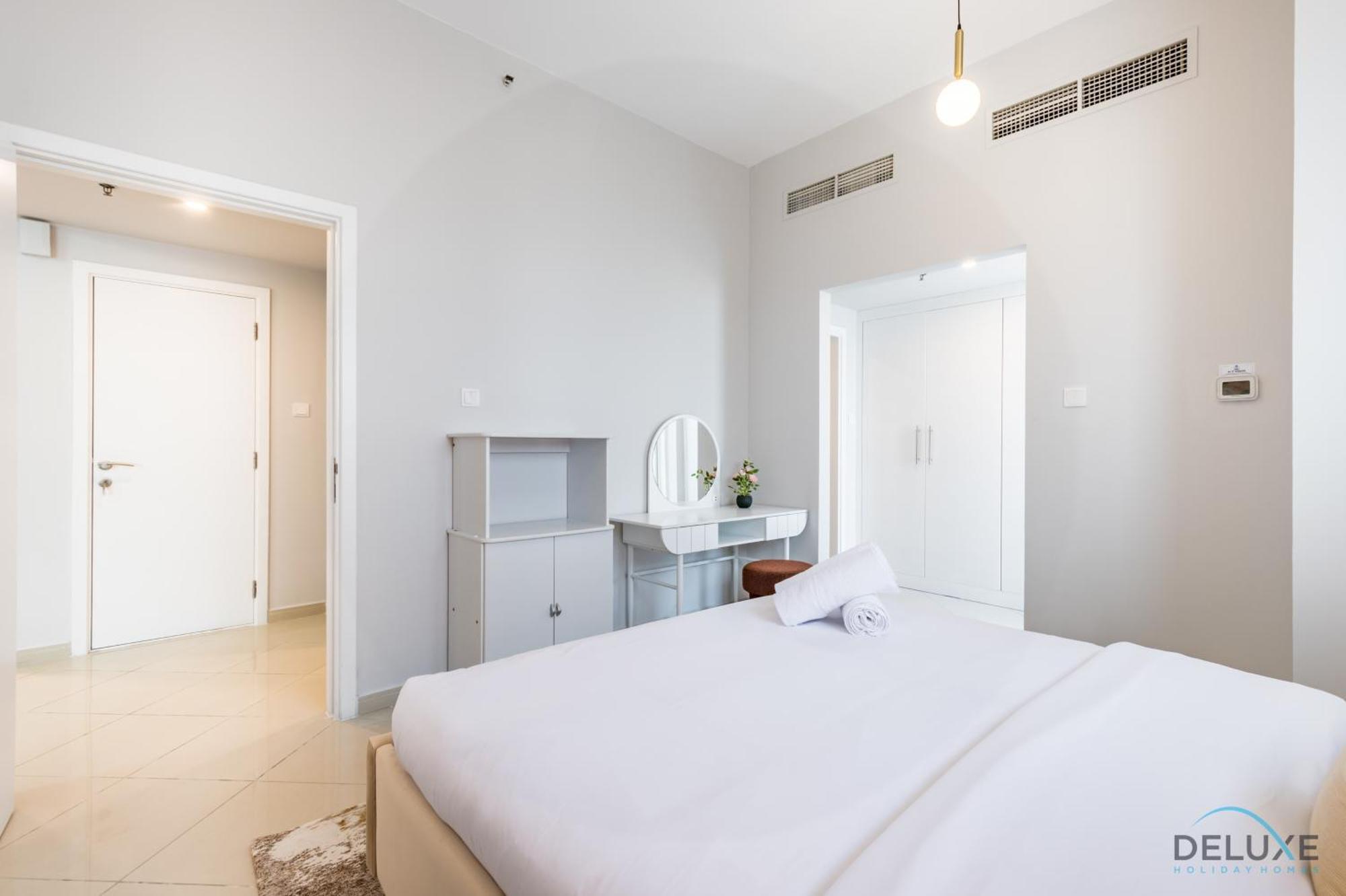 Apartment Inviting 1br In Concorde Tower 1, Jlt By Deluxe Homes Dubai