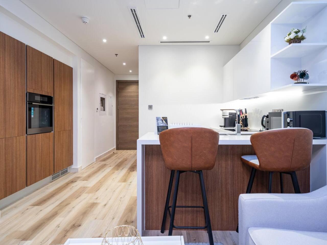 Apartment Cosy Modern Waterfront In Maritime Dubai