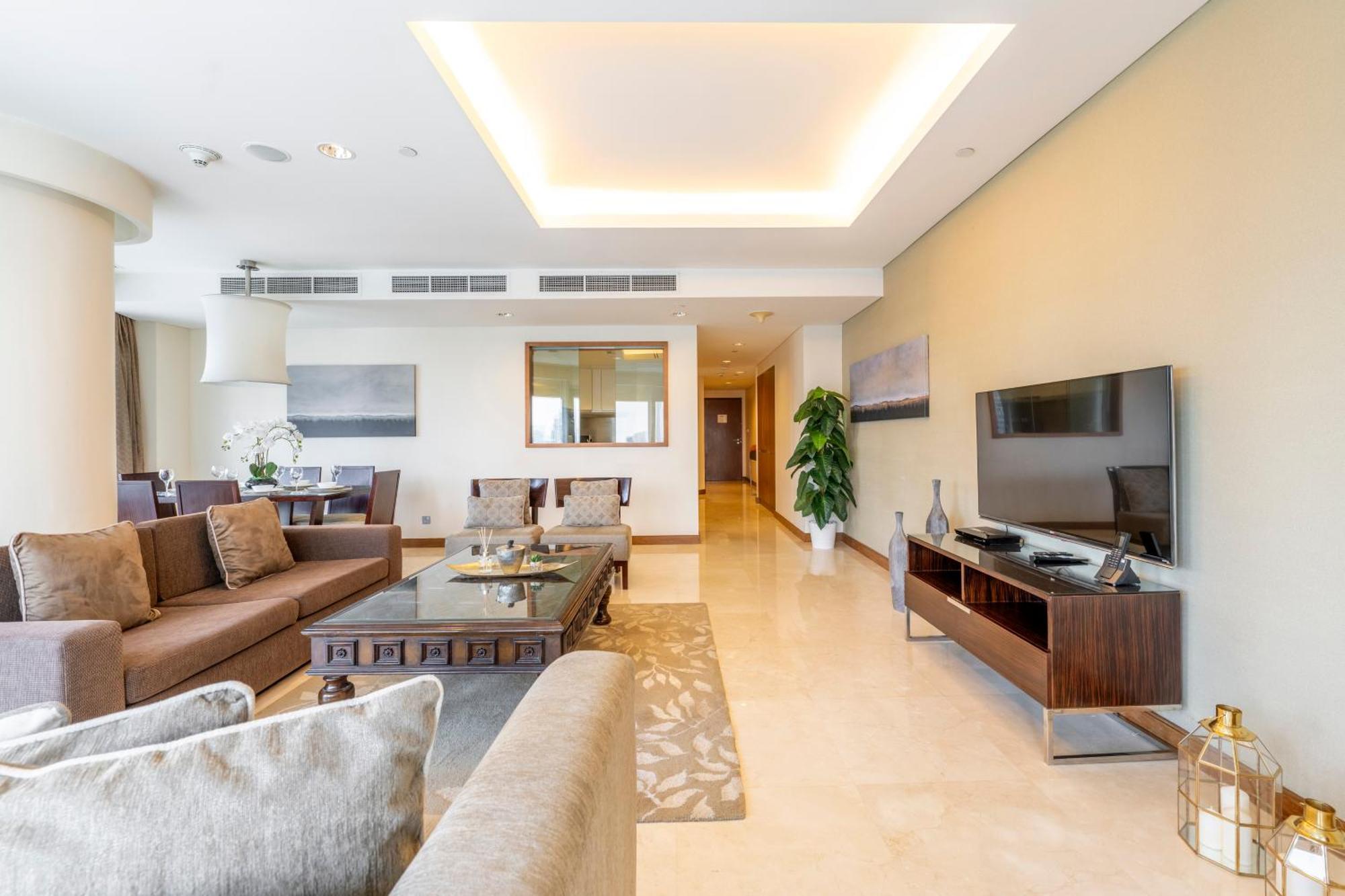Emaar Residences Fashion Avenue, Formerly Address Mall * Dubai