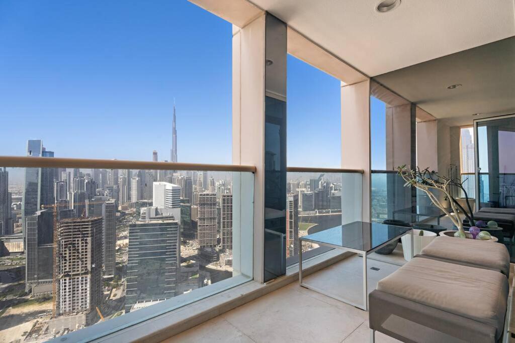Apartment First Class 2br Glamorous Getaway Dubai