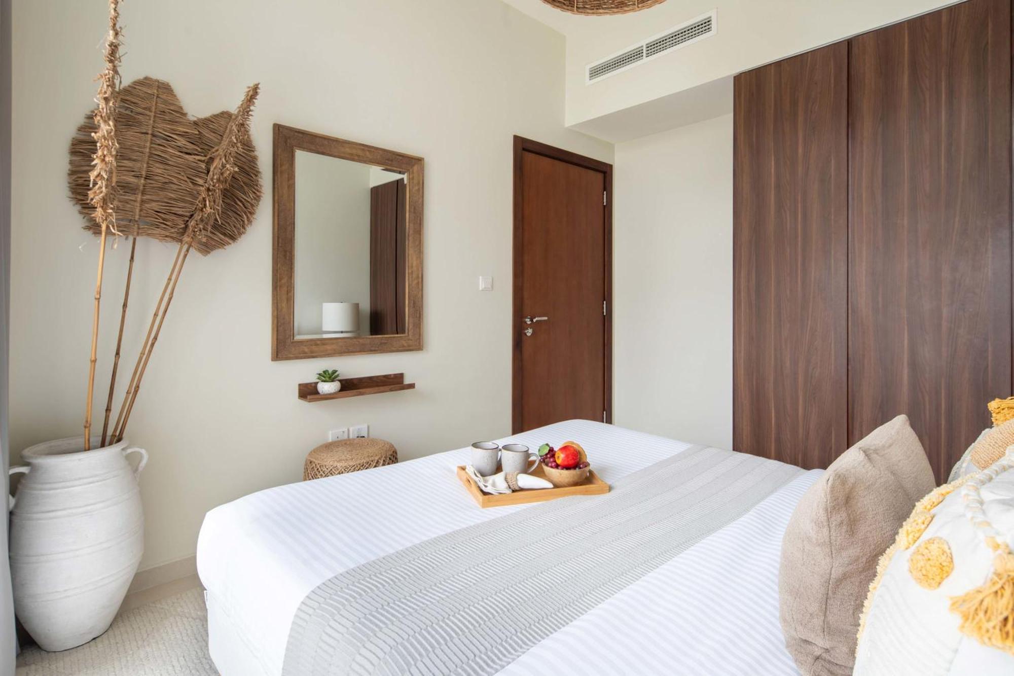 Frank Porter - Reva Residences *