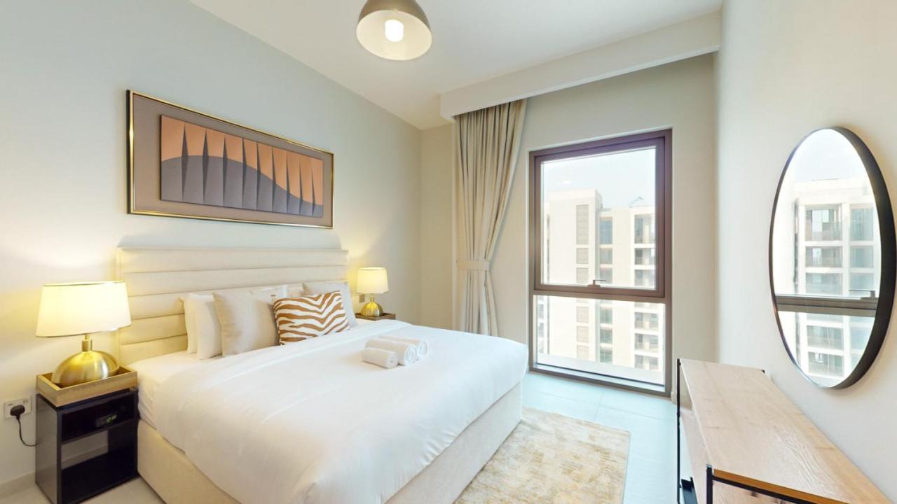 Vida Residences Creek - Colourful One Bedroom *