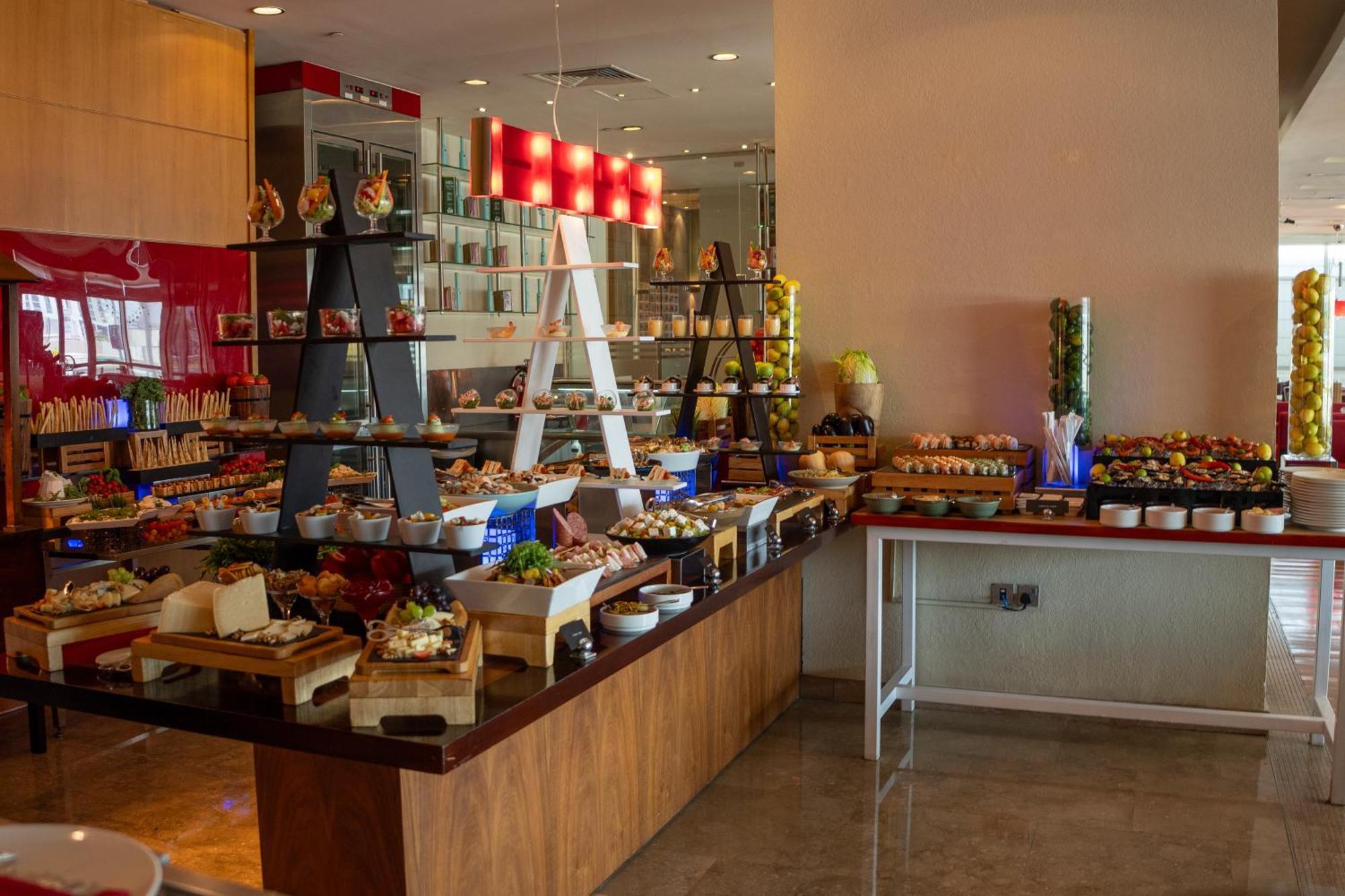 Hotel Media Rotana Dubai