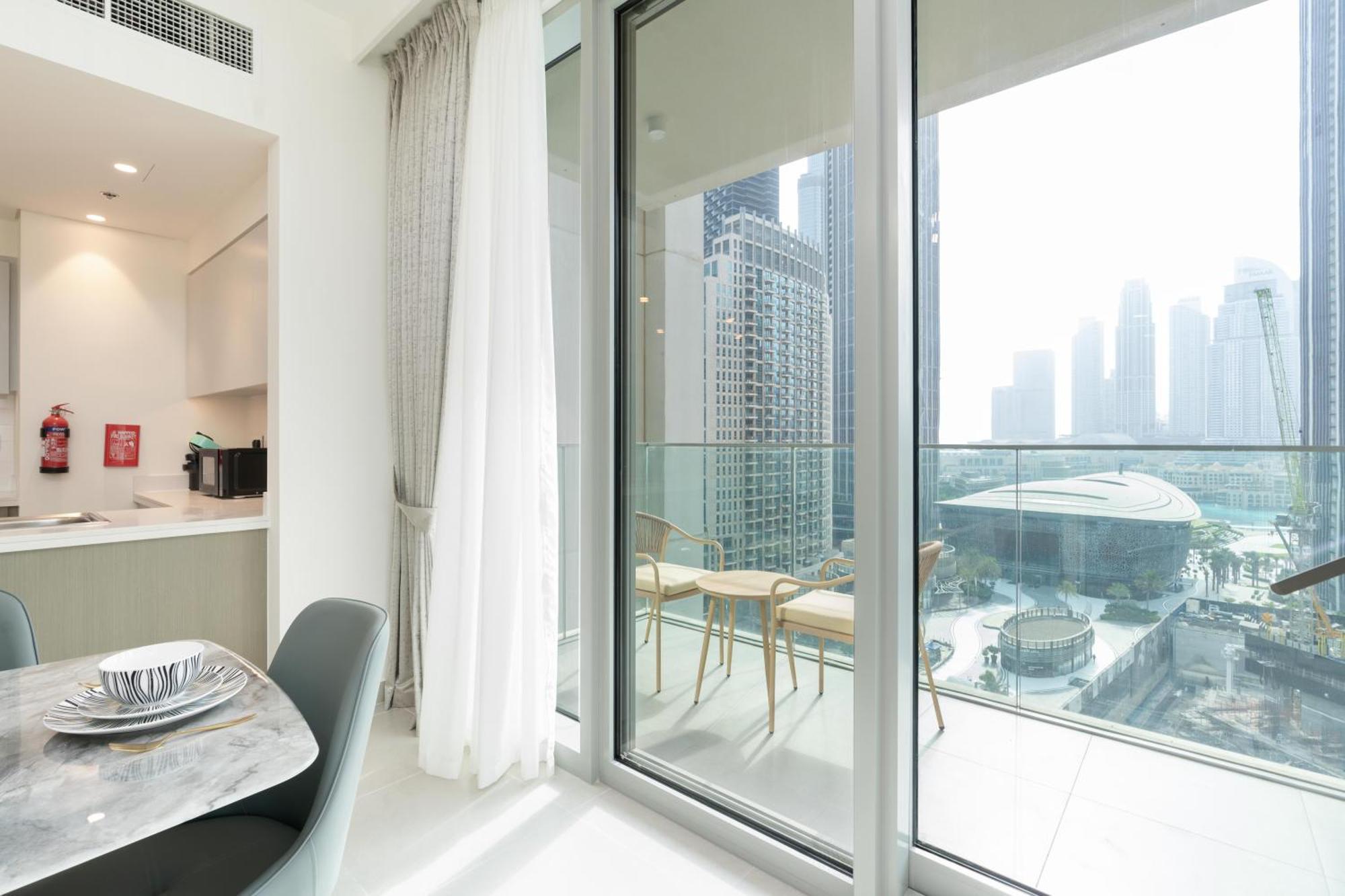 Forte Tower 1 With Burj Khalifa View - Vigor Apartment Dubai
