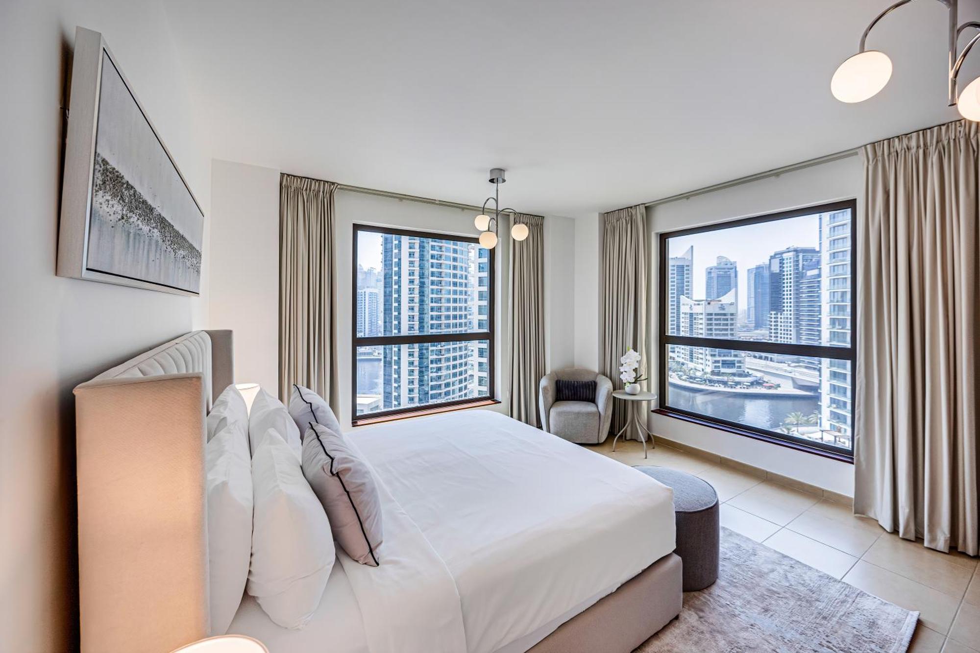 Stylish 2br Just Minutes From *