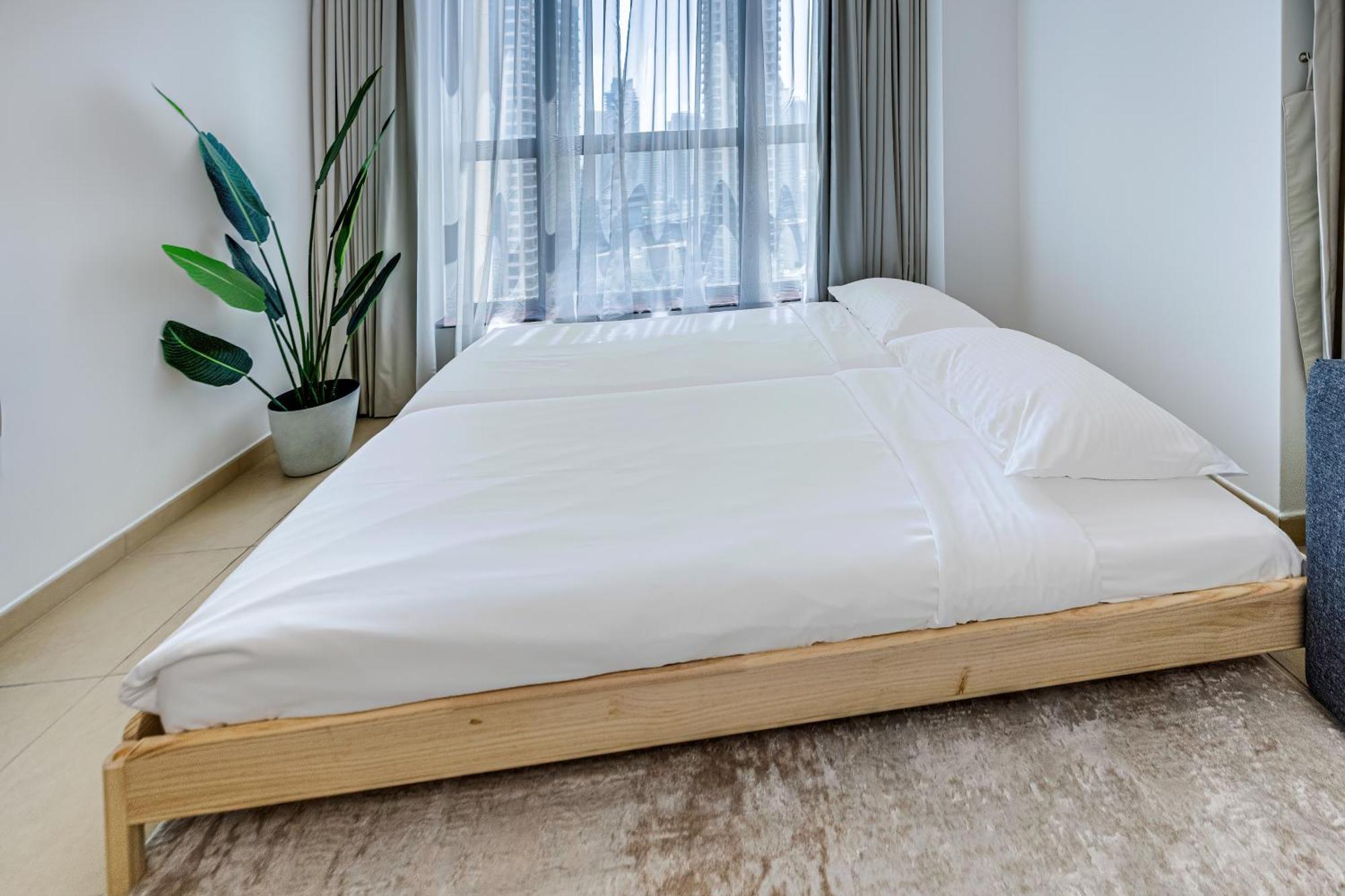 Stylish 2br Just Minutes From
