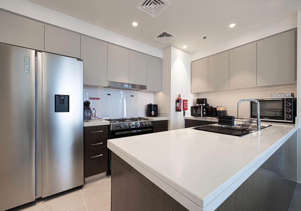 Luxury 4br In Downtown With Burj & Fountain Views Apartment