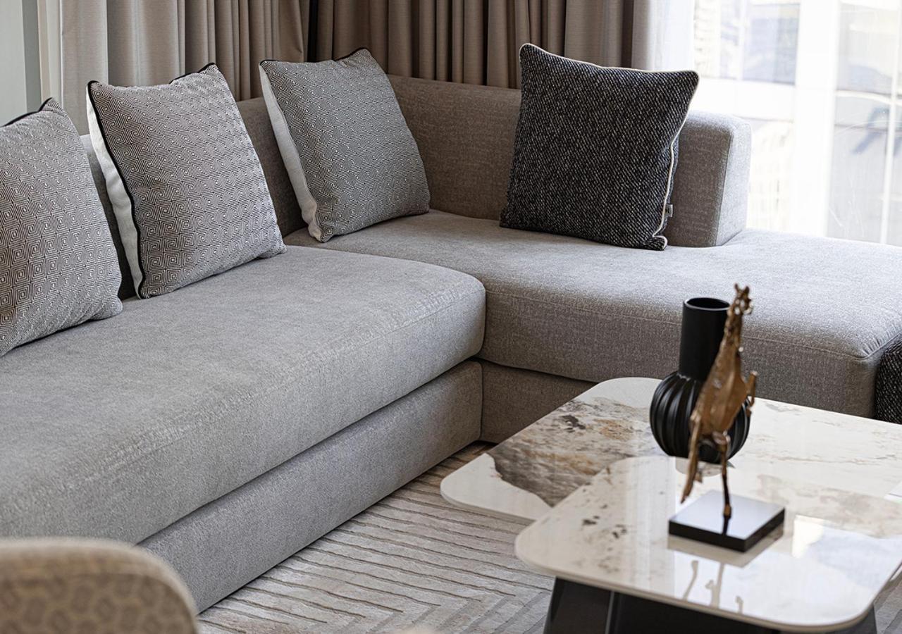 Luxury 4br In Downtown With Burj & Fountain Views Apartment *