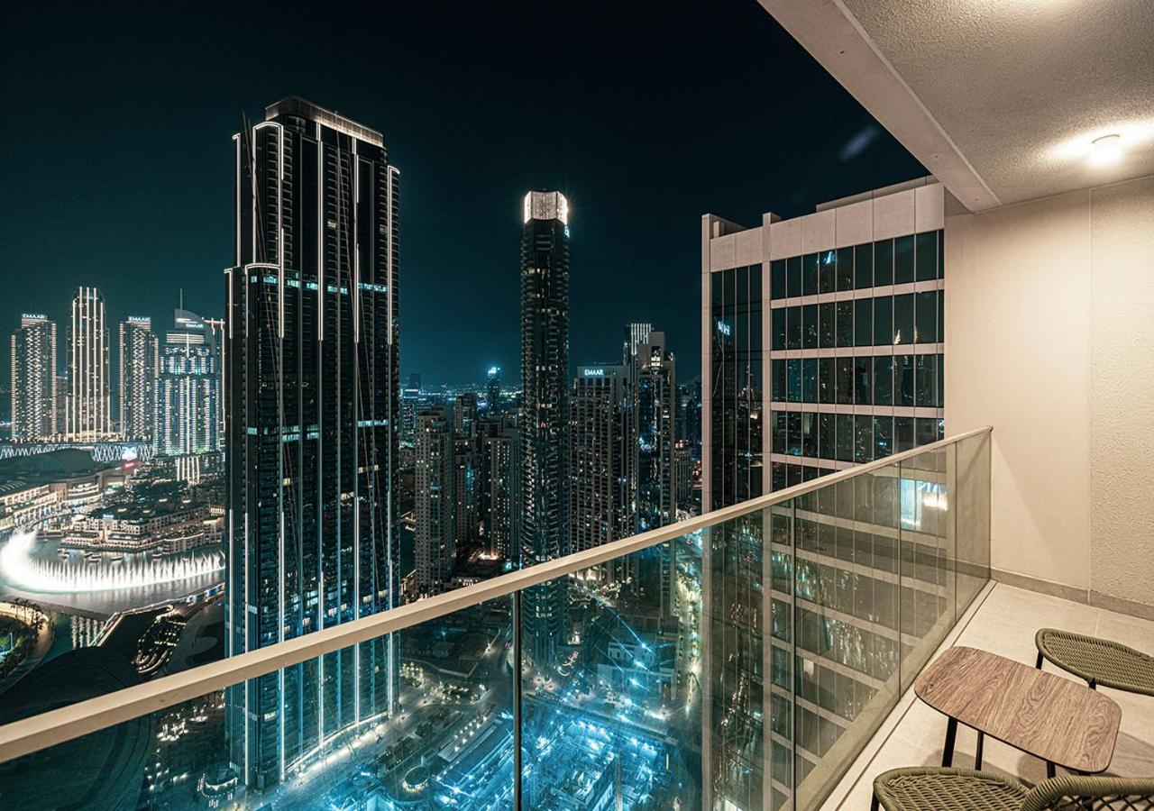 Luxury 4br In Downtown With Burj & Fountain Views