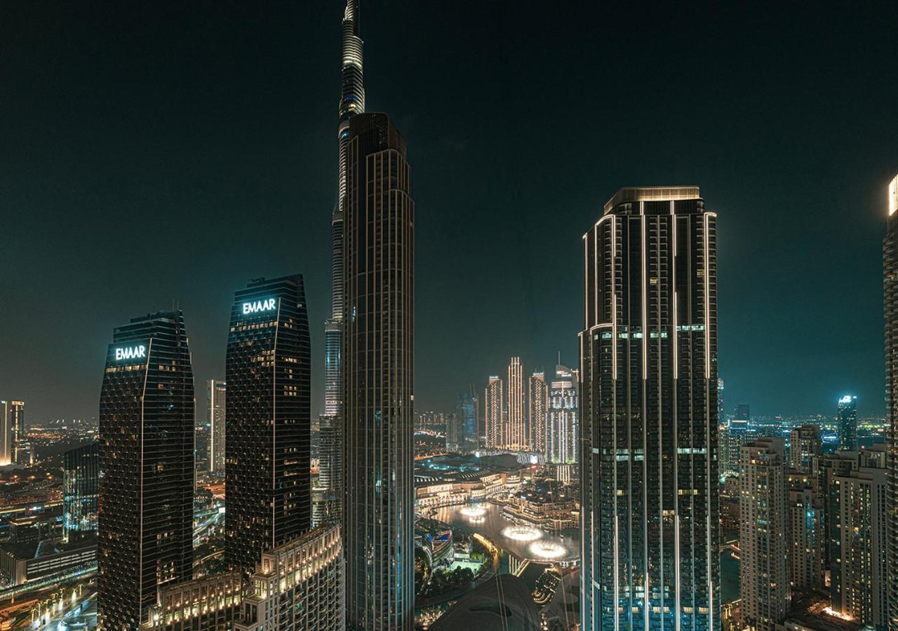 Apartment Luxury 4br In Downtown With Burj & Fountain Views *