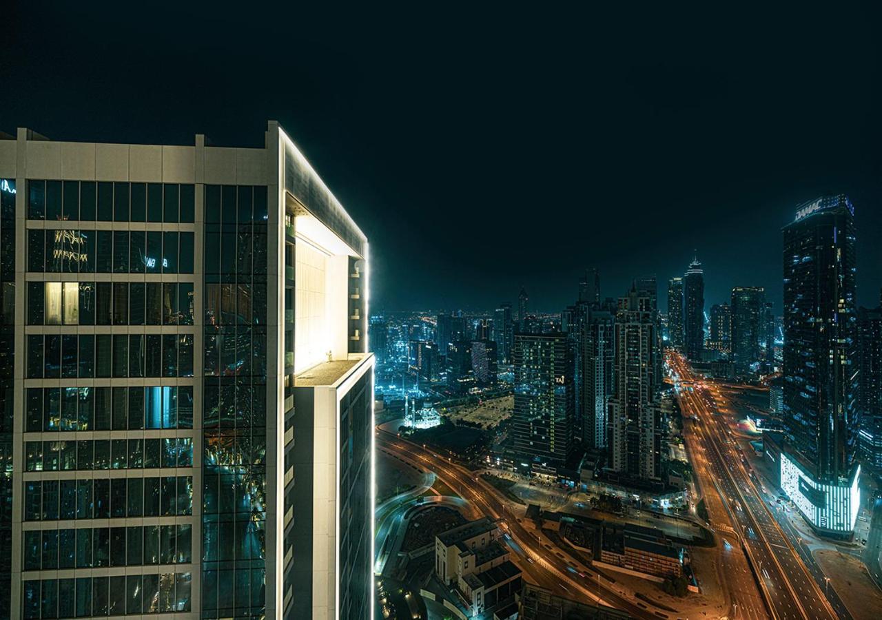 Luxury 4br In Downtown With Burj & Fountain Views Dubai