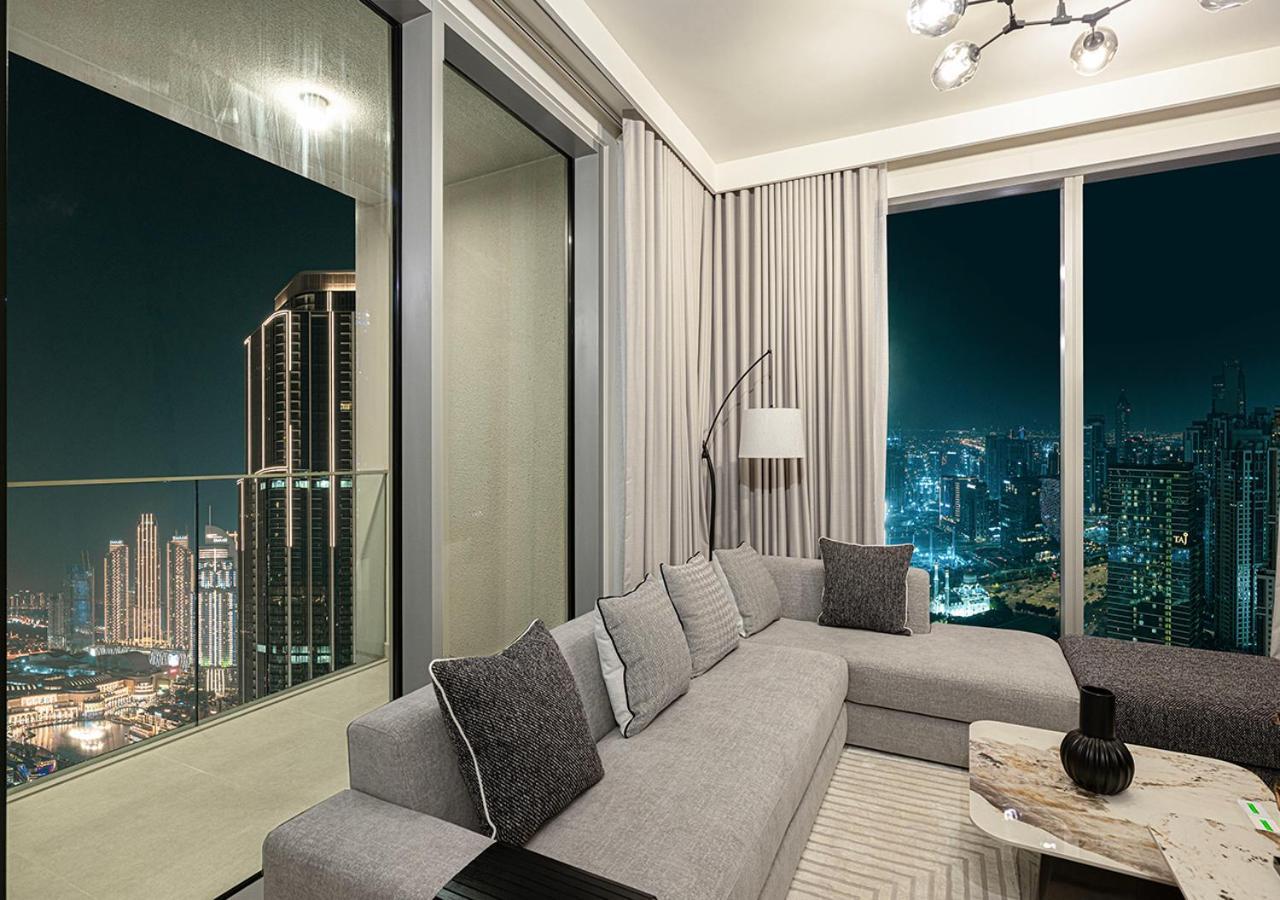 Luxury 4br In Downtown With Burj & Fountain Views Apartment